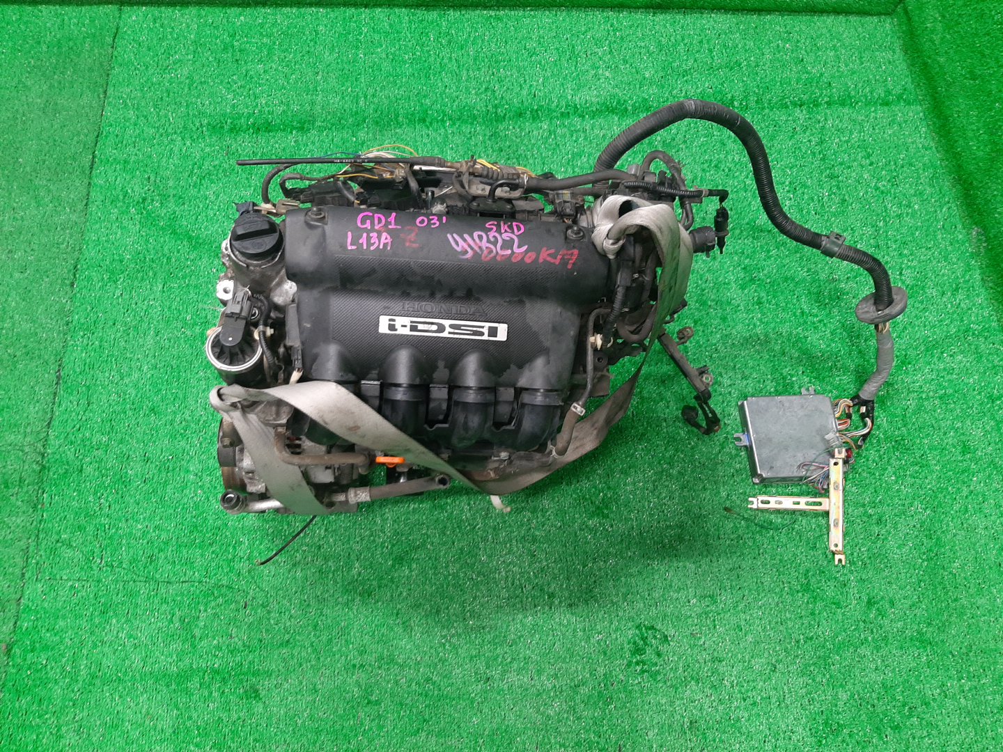 Двигатель HONDA FIT ARIA, FIT GD6, GD7, GD2, GD1 L13A I-DSI 1 ракурс