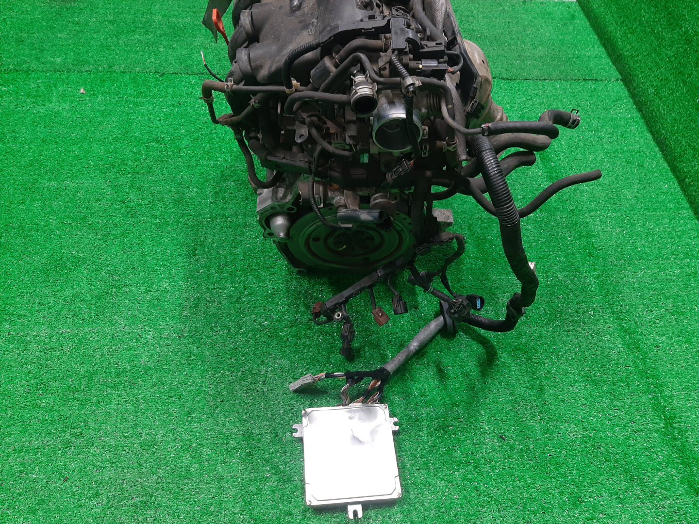 Двигатель HONDA FIT ARIA GD9, GD8 L15A I-DSI 5 ракурс