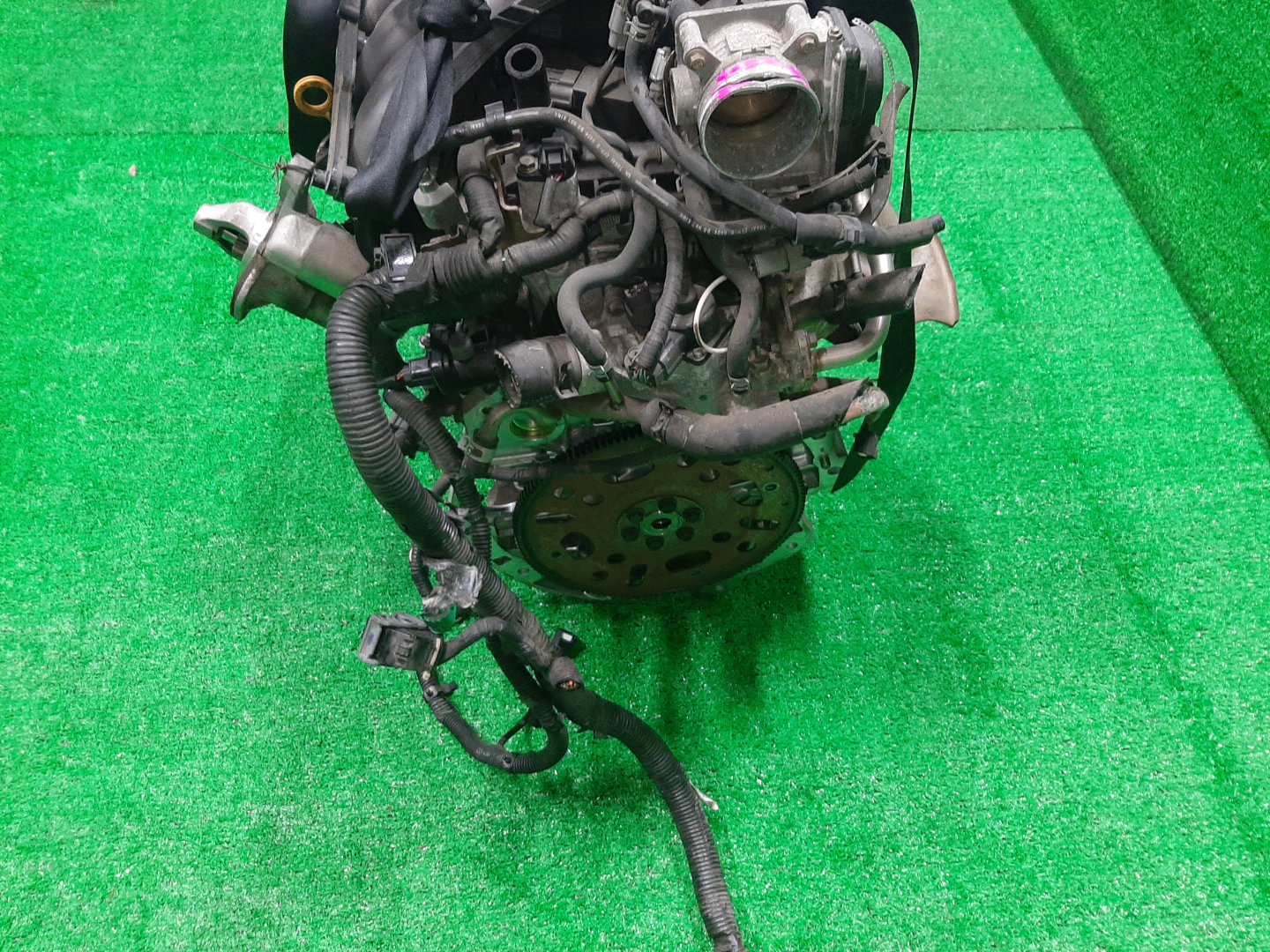 Двигатель NISSAN LAFESTA B30 MR20DE 185162A 5 ракурс