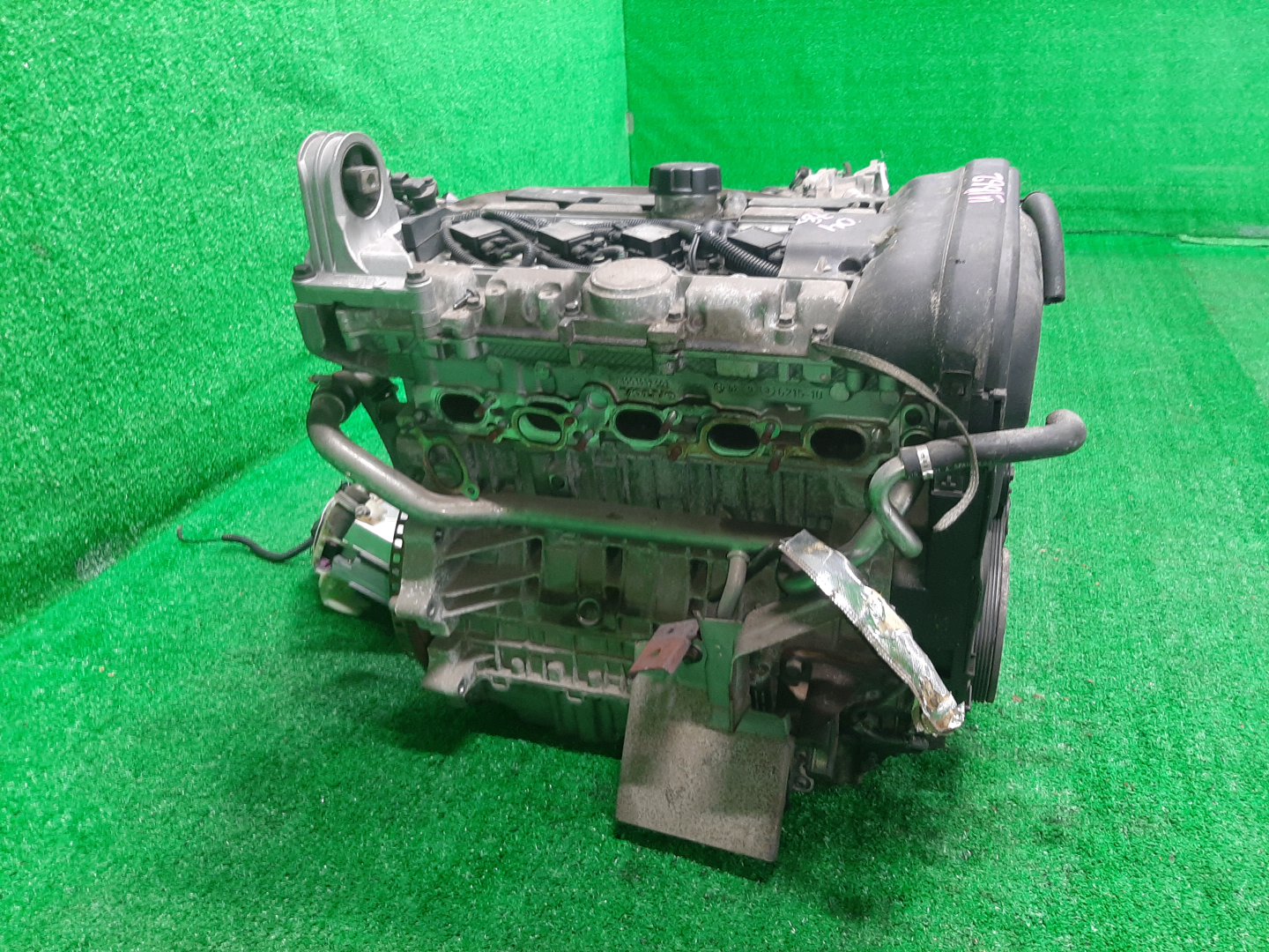 Двигатель VOLVO S60, C70, V70, S80 RS65, MC, LW65, SW65, TS B5244S2 2788361 3 ракурс