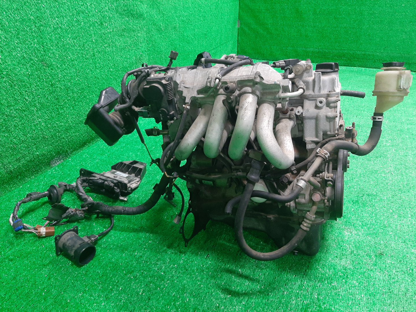 Двигатель NISSAN AD, SUNNY, WINGROAD, ALMERA, BLUEBIRD SYLPHY Y11, VFY11, FB15, WFY11, N16, FG10 QG15DE ELECTRO 3 ракурс