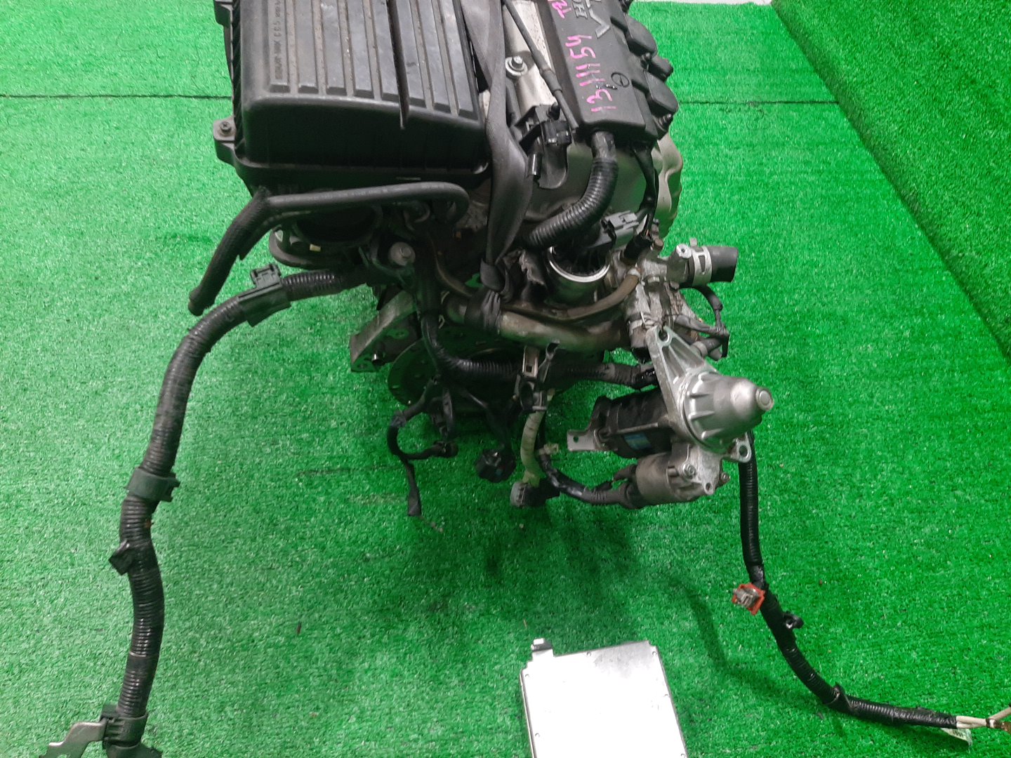 Двигатель HONDA CIVIC, STREAM, EDIX, CIVIC FERIO EU3, ES3, EU4, ET2, EN2, RN2, RN1, BE1, BE2 D17A 1311154 5 ракурс