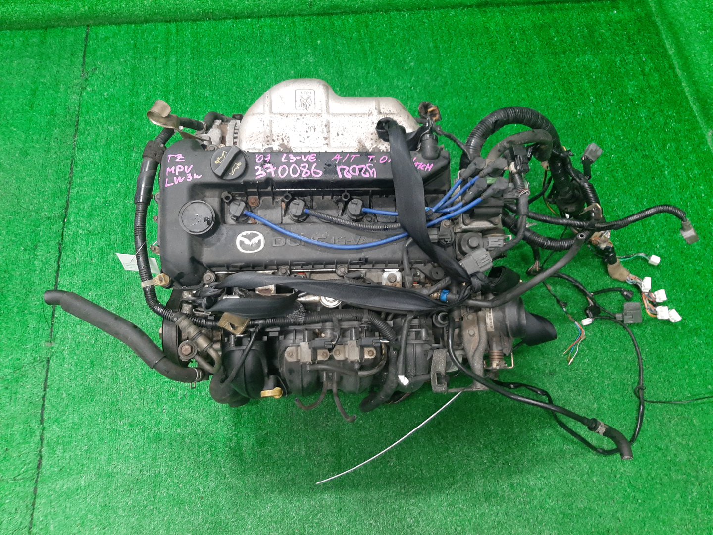 Двигатель MAZDA MPV LW3W L3-DE BLACK 1 ракурс
