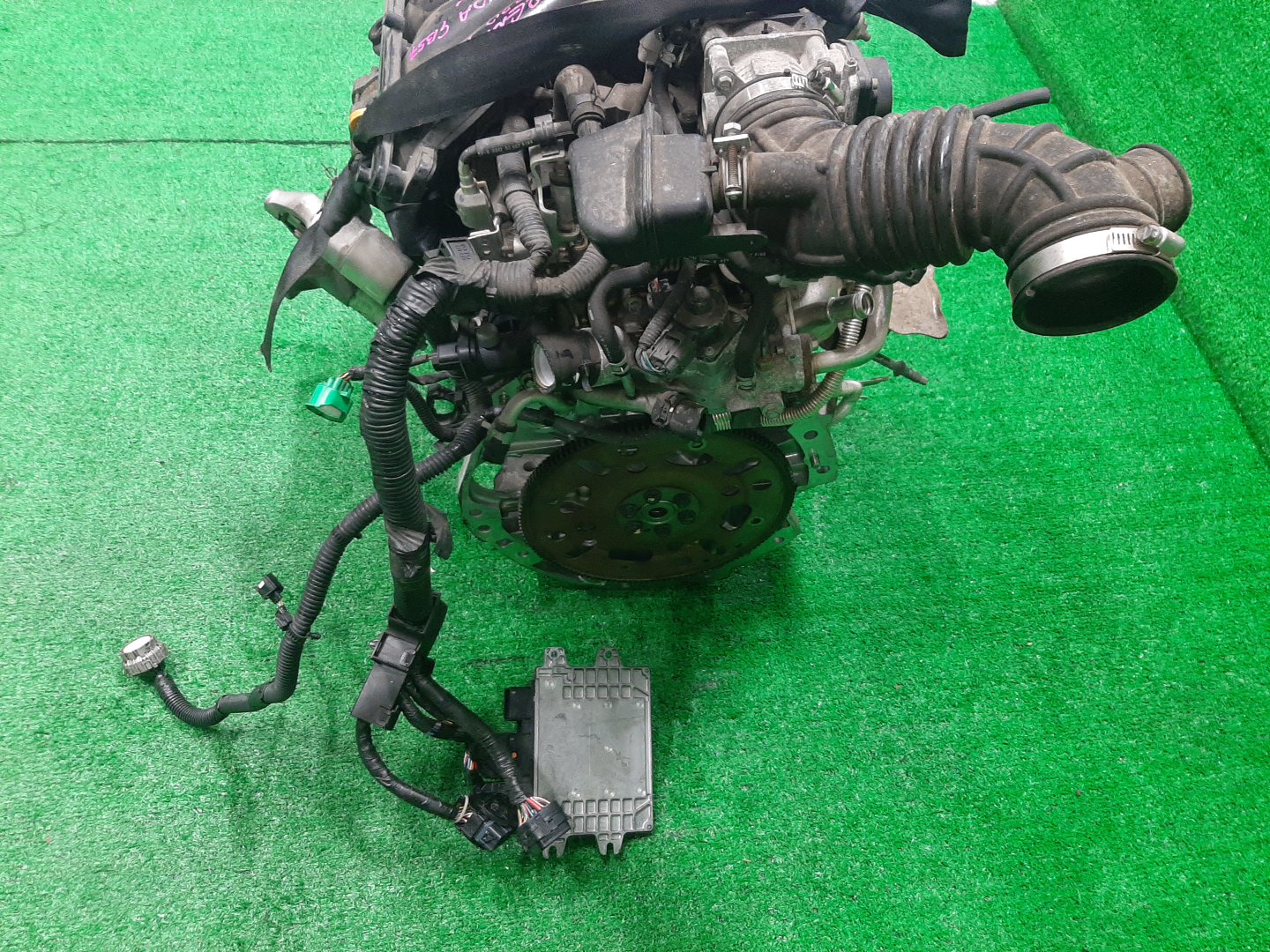 Двигатель NISSAN LANDY, SERENA SC25, CC25, C25 MR20DE 827939A 5 ракурс Двигатель NISSAN LANDY, SERENA SC25, CC25, C25 MR20DE 827939A 5 ракурс