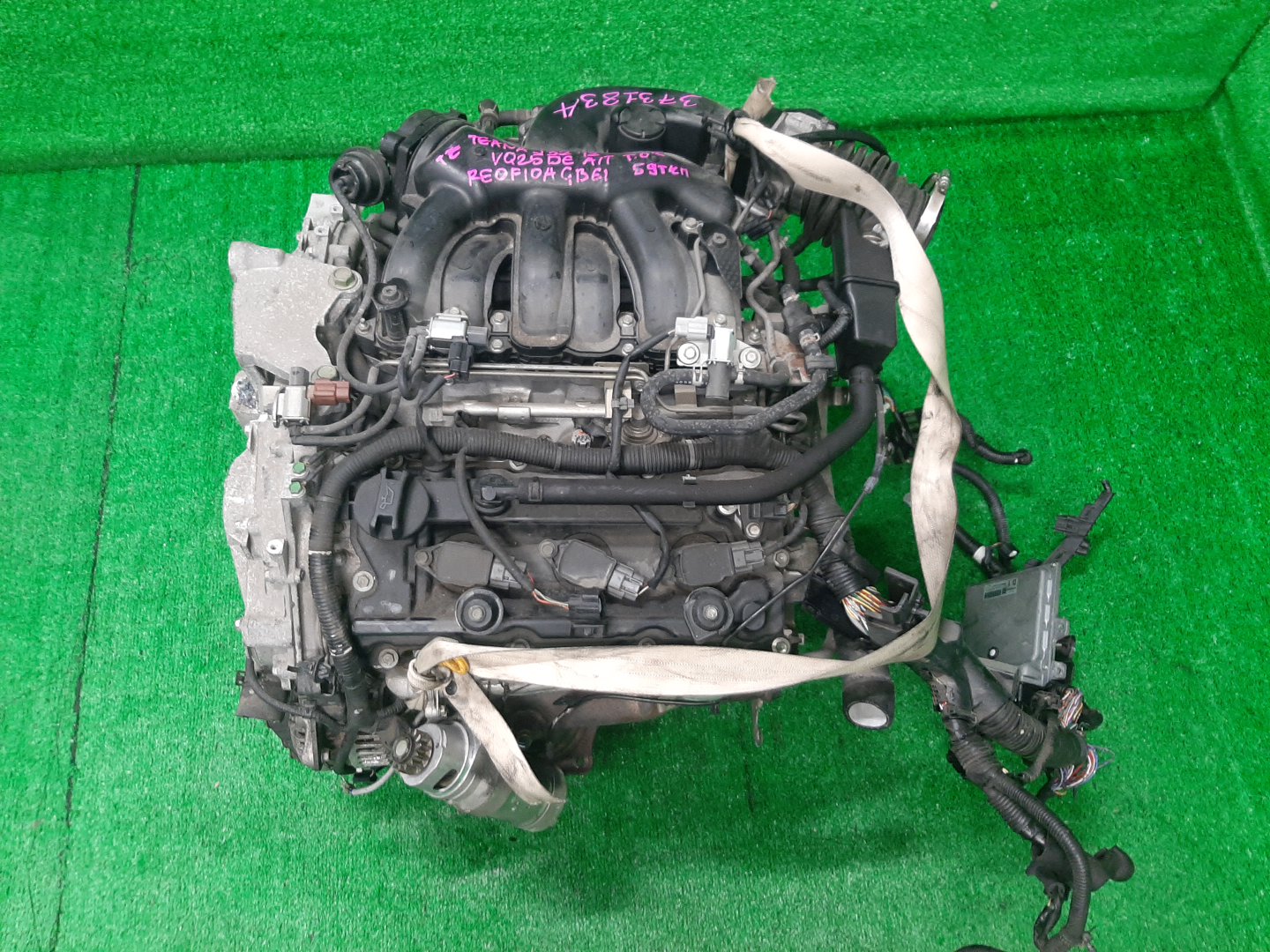 Двигатель NISSAN TEANA J32 VQ25DE 373183A 1 ракурс Двигатель NISSAN TEANA J32 VQ25DE 373183A 1 ракурс
