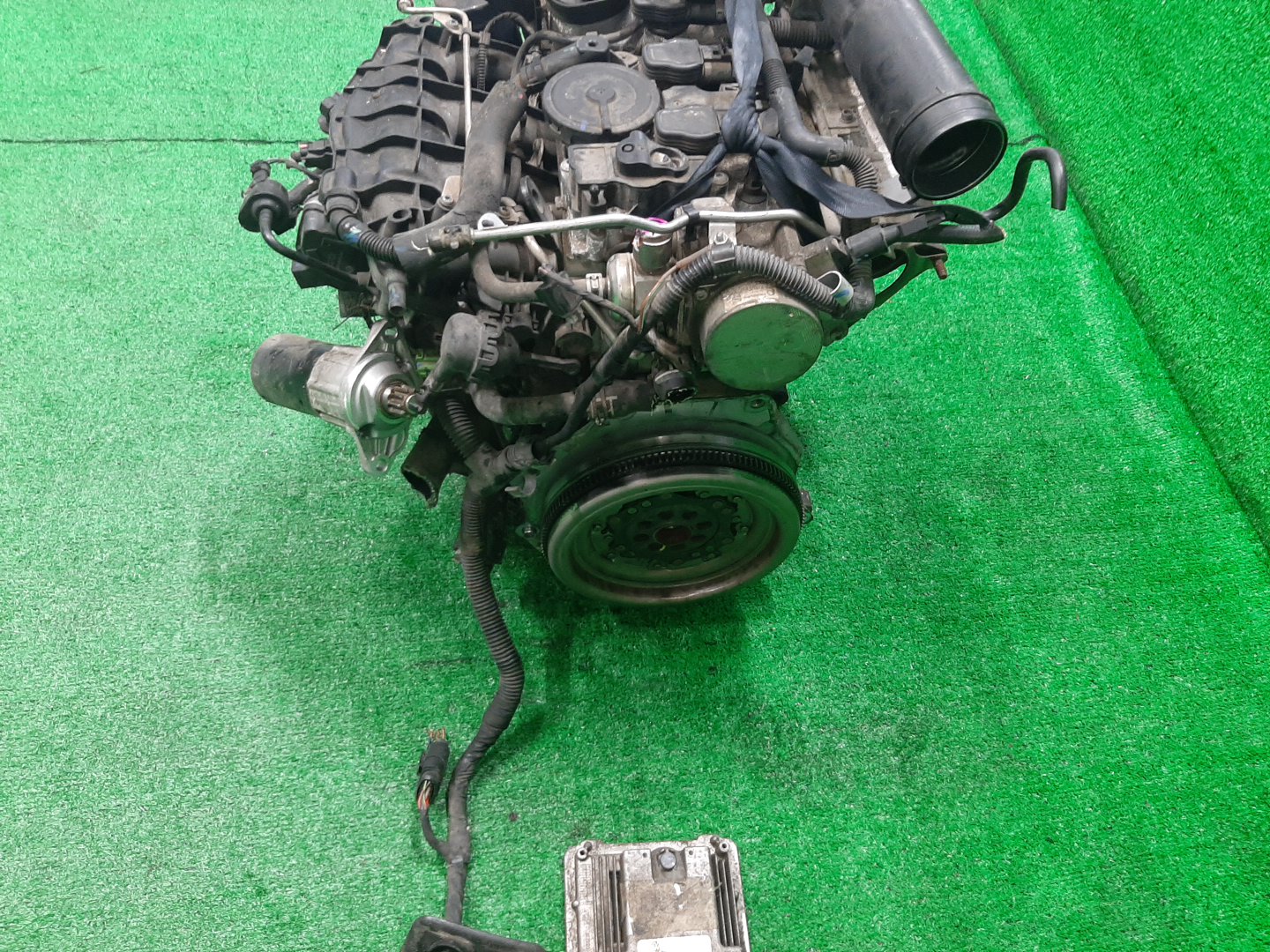 Двигатель VOLKSWAGEN GOLF, OCTAVIA, TIGUAN, JETTA, PASSAT, A3 1K1, 1Z3, 1Z5, A5, 5N1, 5N2, NF, 1K5, 1K2, 3C2, 3C, B6, 3C5, 8PA, 8P7 CAWB 032966 5 ракурс