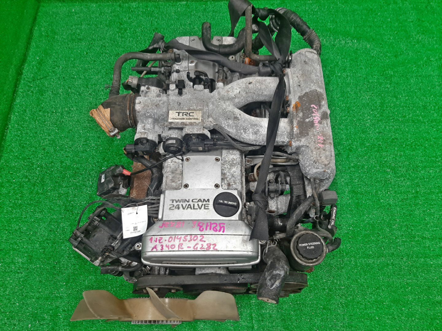 Двигатель TOYOTA MARK II JZX81 1JZ-GE TPAM 1 ракурс