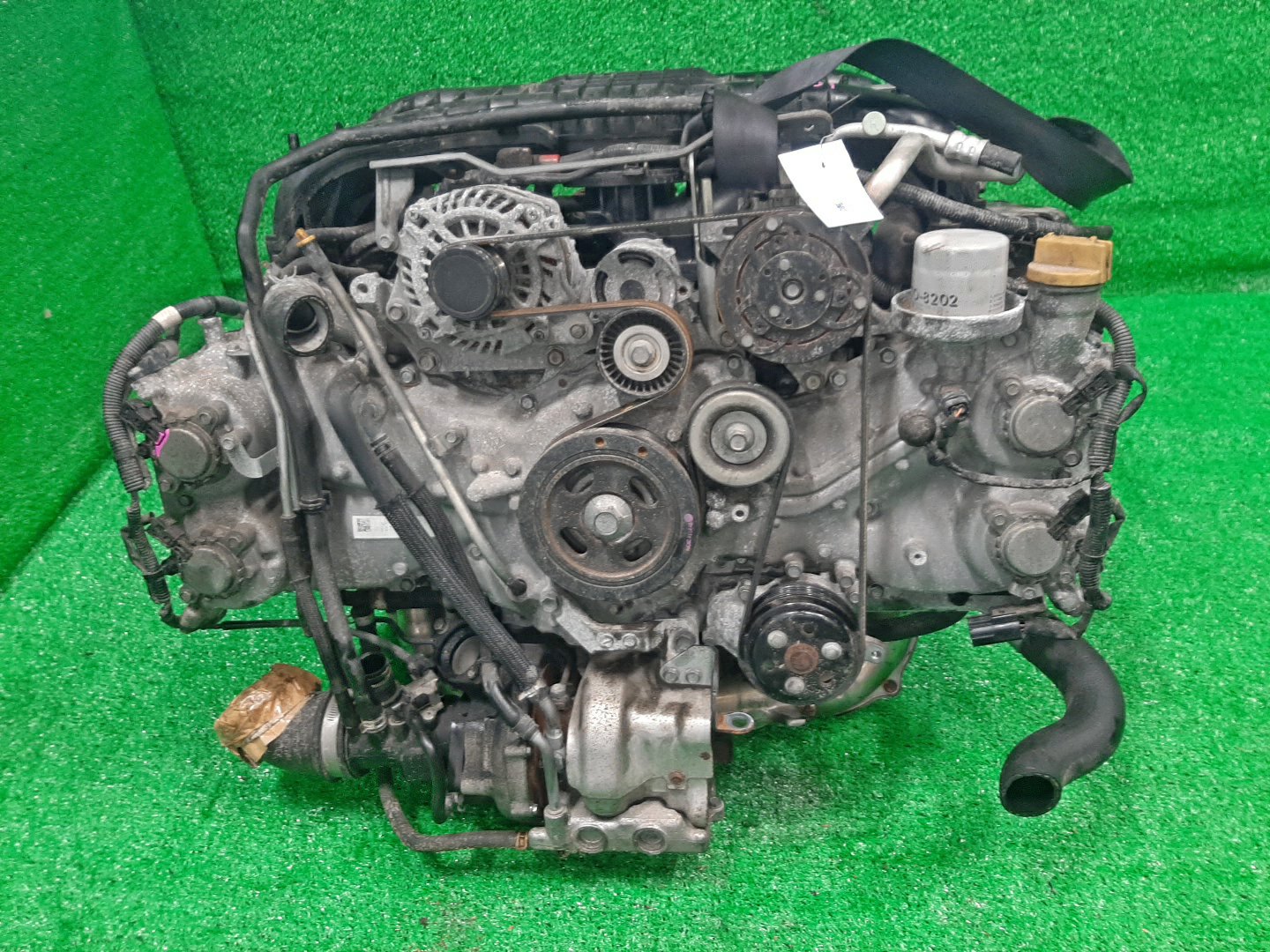 Двигатель SUBARU FORESTER SJG FA20F FA20ESZHZA 2 ракурс