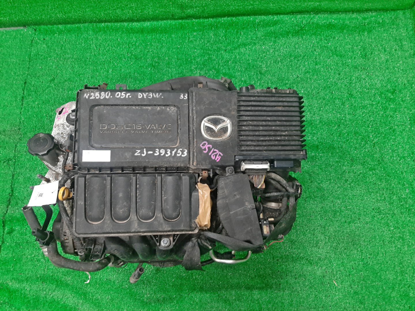 Двигатель MAZDA DEMIO DY3W ZJ-VE ELECTRO 1 ракурс Двигатель MAZDA DEMIO DY3W ZJ-VE ELECTRO 1 ракурс