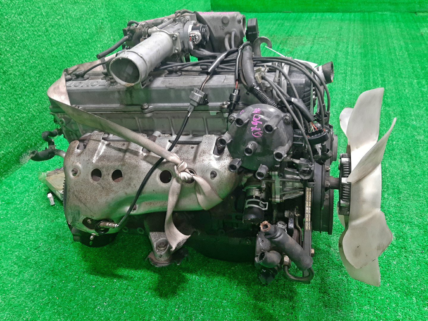 Двигатель TOYOTA CHASER, CRESTA, MARK II GX90 1G-FE TPAM 3 ракурс