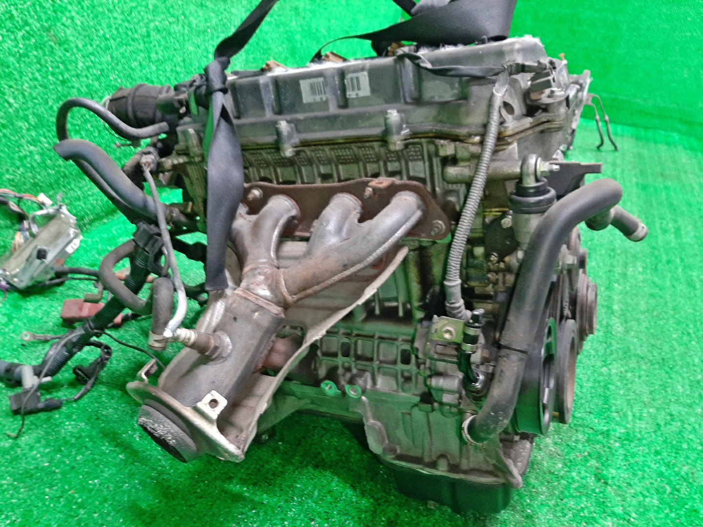 Двигатель TOYOTA VOLTZ ZZE136 1ZZ-FE MEX 3 ракурс