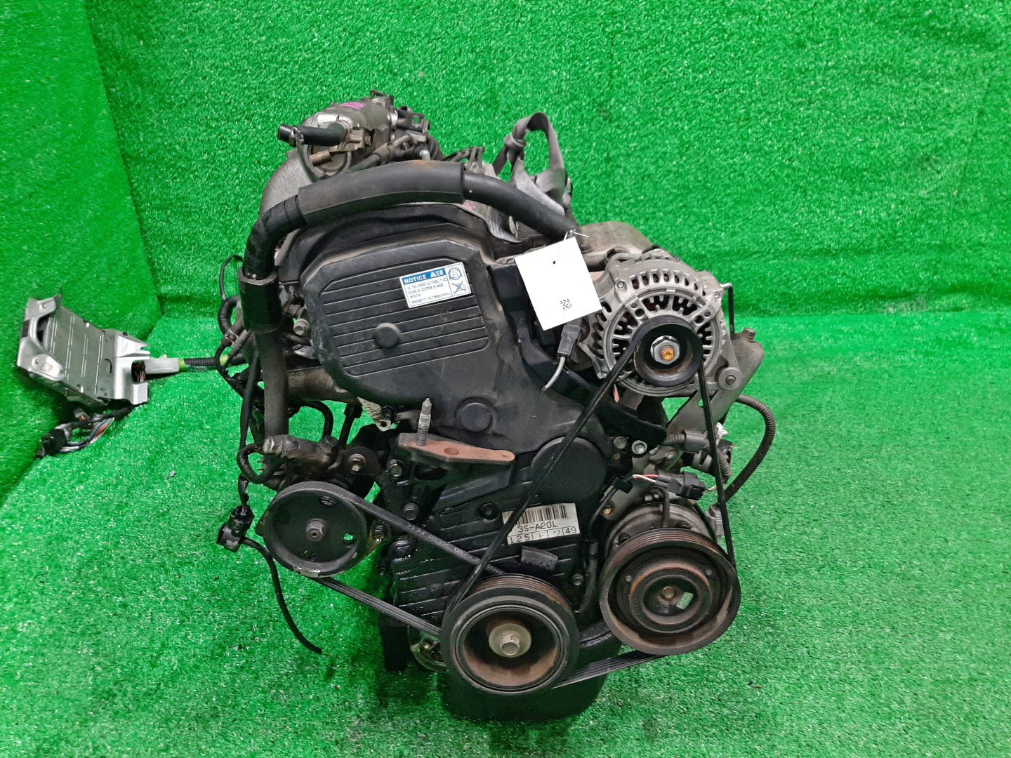 Двигатель TOYOTA CALDINA, CAMRY, CELICA, CORONA, CORONA EXIV, VISTA, CURREN, CARINA ED, CORONA PREMIO ST210G, ST191G, ST210, SV41, SV32, SV42, ST203, ST202, ST191, SV33, ST206, ST207 3S-FE KAT 2 ракурс