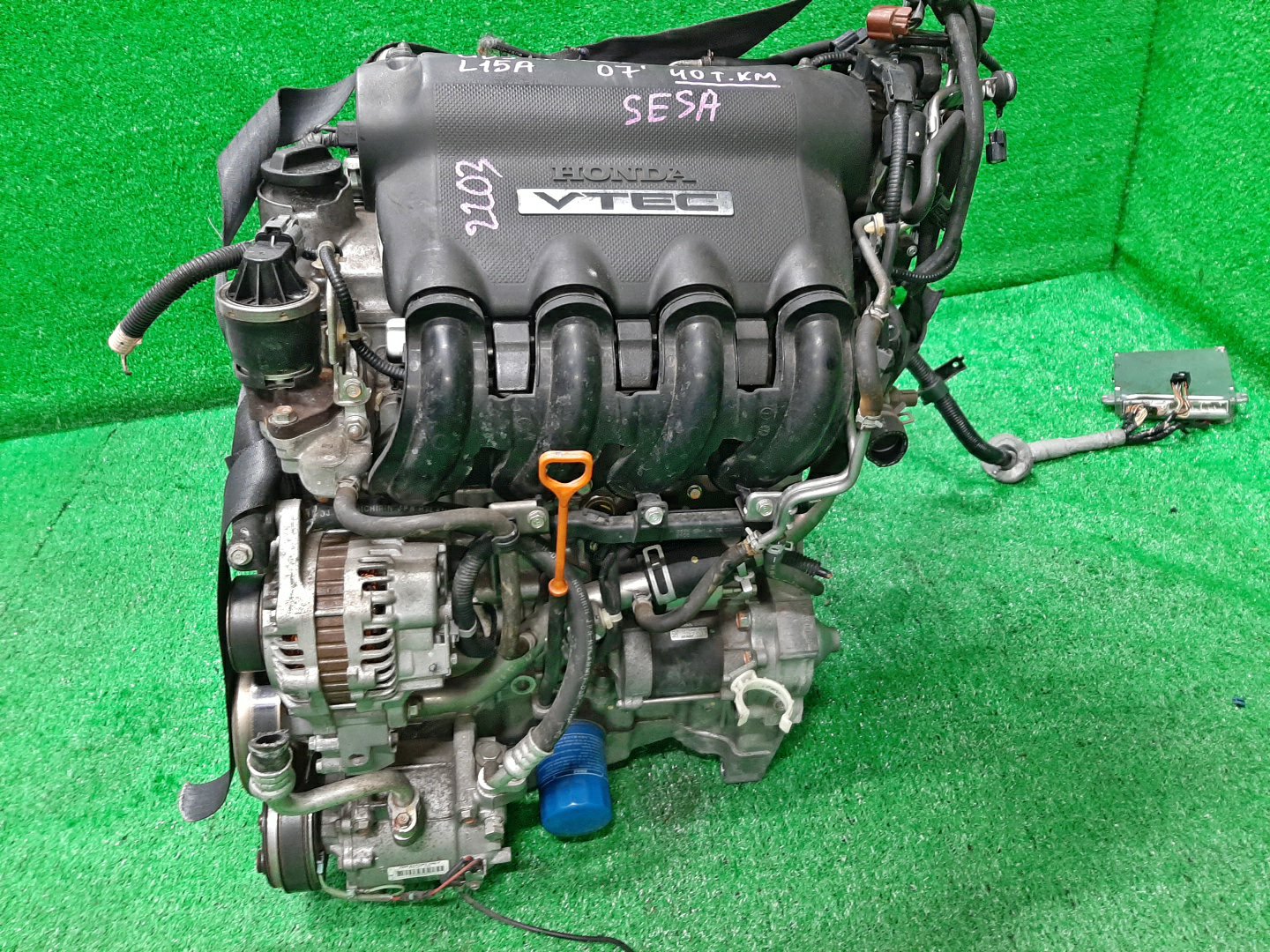 Двигатель HONDA FIT ARIA GD9, GD8 L15A VTEC 4 ракурс