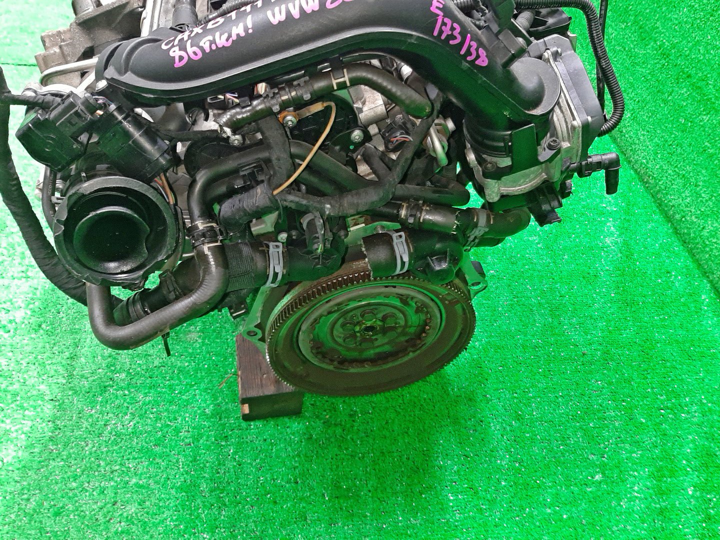 Двигатель VOLKSWAGEN GOLF, JETTA, GOLF PLUS, PASSAT, A1 1F, 5K1, MK6, MK5, 1K5, 1K1, A5, 1K2, 5M1, 3CCAX, 3C2, 3C, B6, 3C5, 362, 365, B7, 8X1 CAXA, CAX B14146 5 ракурс