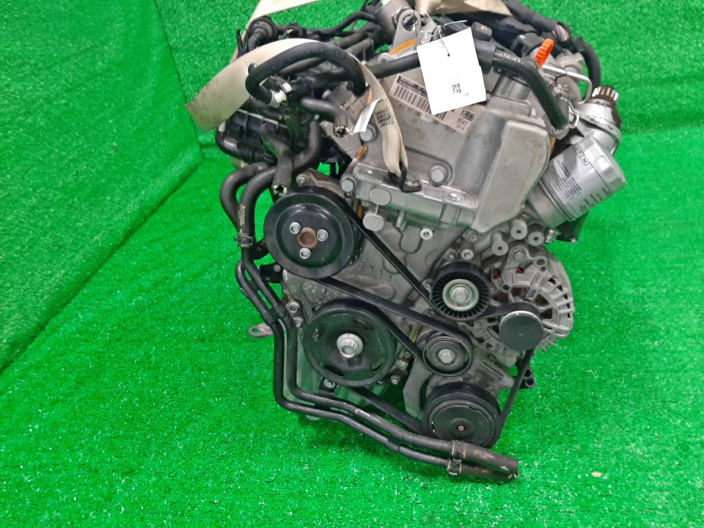 Двигатель AUDI GOLF, JETTA, GOLF PLUS, PASSAT, A1 1F, 5K1, MK6, MK5, 1K5, 1K1, A5, 1K2, 5M1, 3CCAX, 3C2, 3C, B6, 3C5, 362, 365, B7, 8X1 CAXA, CAX 744130 2 ракурс Двигатель AUDI GOLF, JETTA, GOLF PLUS, PASSAT, A1 1F, 5K1, MK6, MK5, 1K5, 1K1, A5, 1K2, 5M1, 3CCAX, 3C2, 3C, B6, 3C5, 362, 365, B7, 8X1 CAXA, CAX 744130 2 ракурс