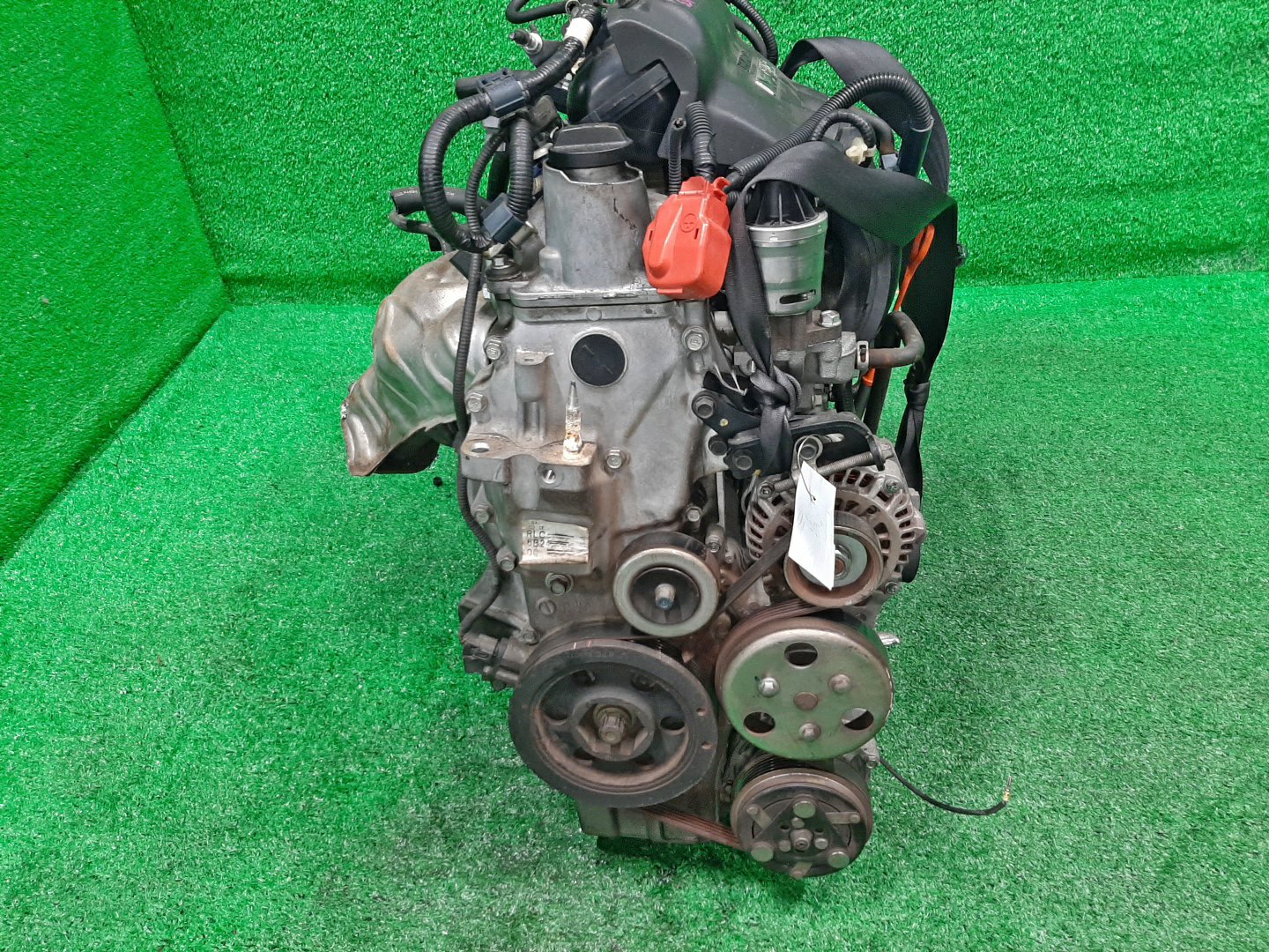 Двигатель HONDA AIRWAVE GJ1, GJ2 L15A VTEC 2 ракурс