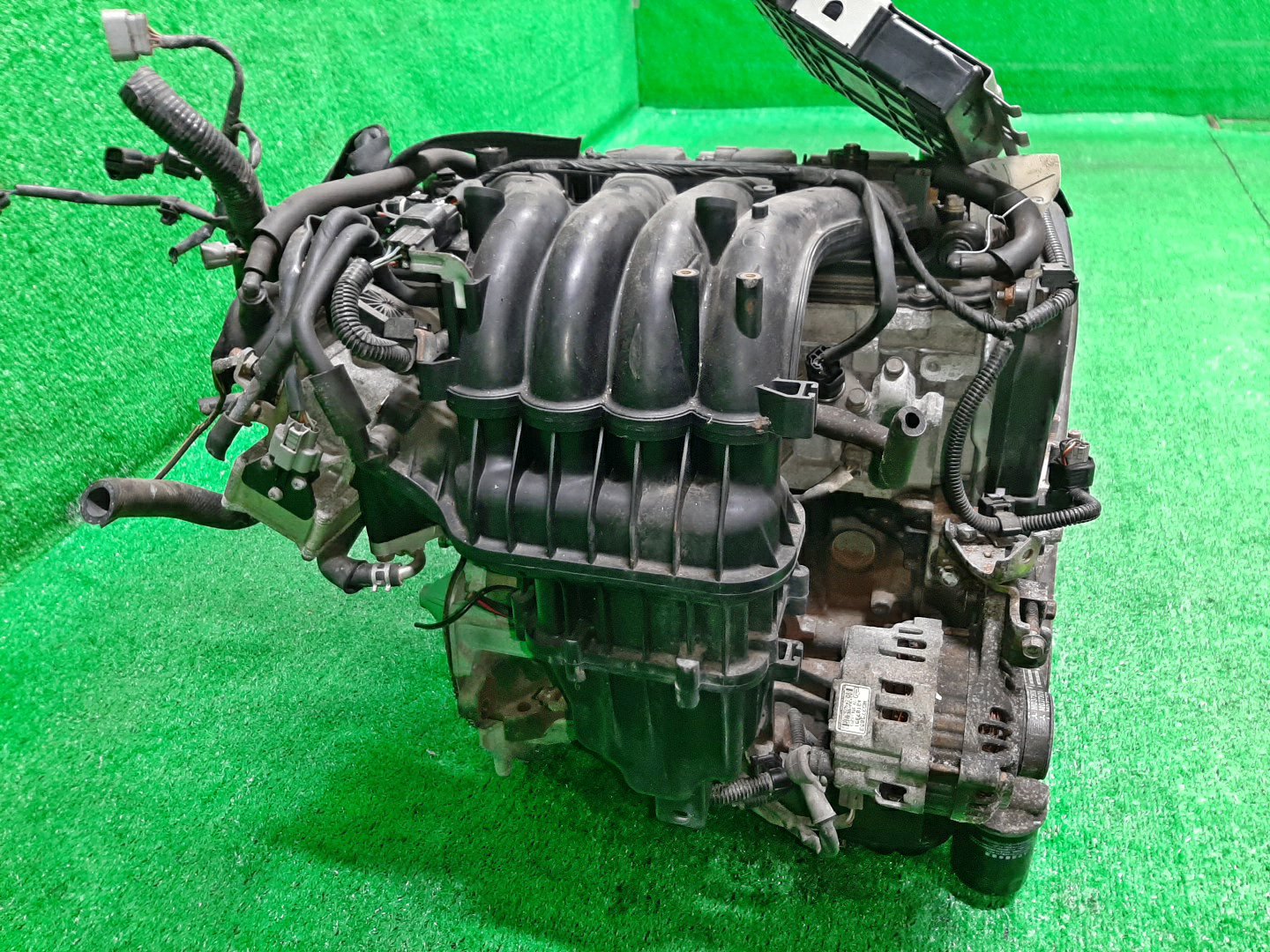 Двигатель MITSUBISHI LANCER CEDIA, LANCER CS5W, CS5A 4G93 MD367149 3 ракурс Двигатель MITSUBISHI LANCER CEDIA, LANCER CS5W, CS5A 4G93 MD367149 3 ракурс