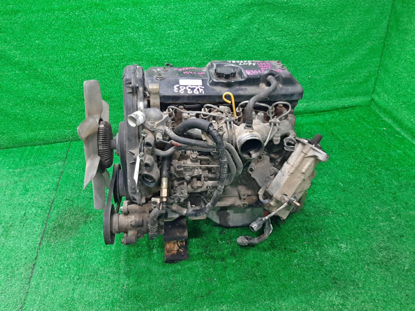 Двигатель TOYOTA HIACE LH95, LH85 2L 2MOD 4 ракурс