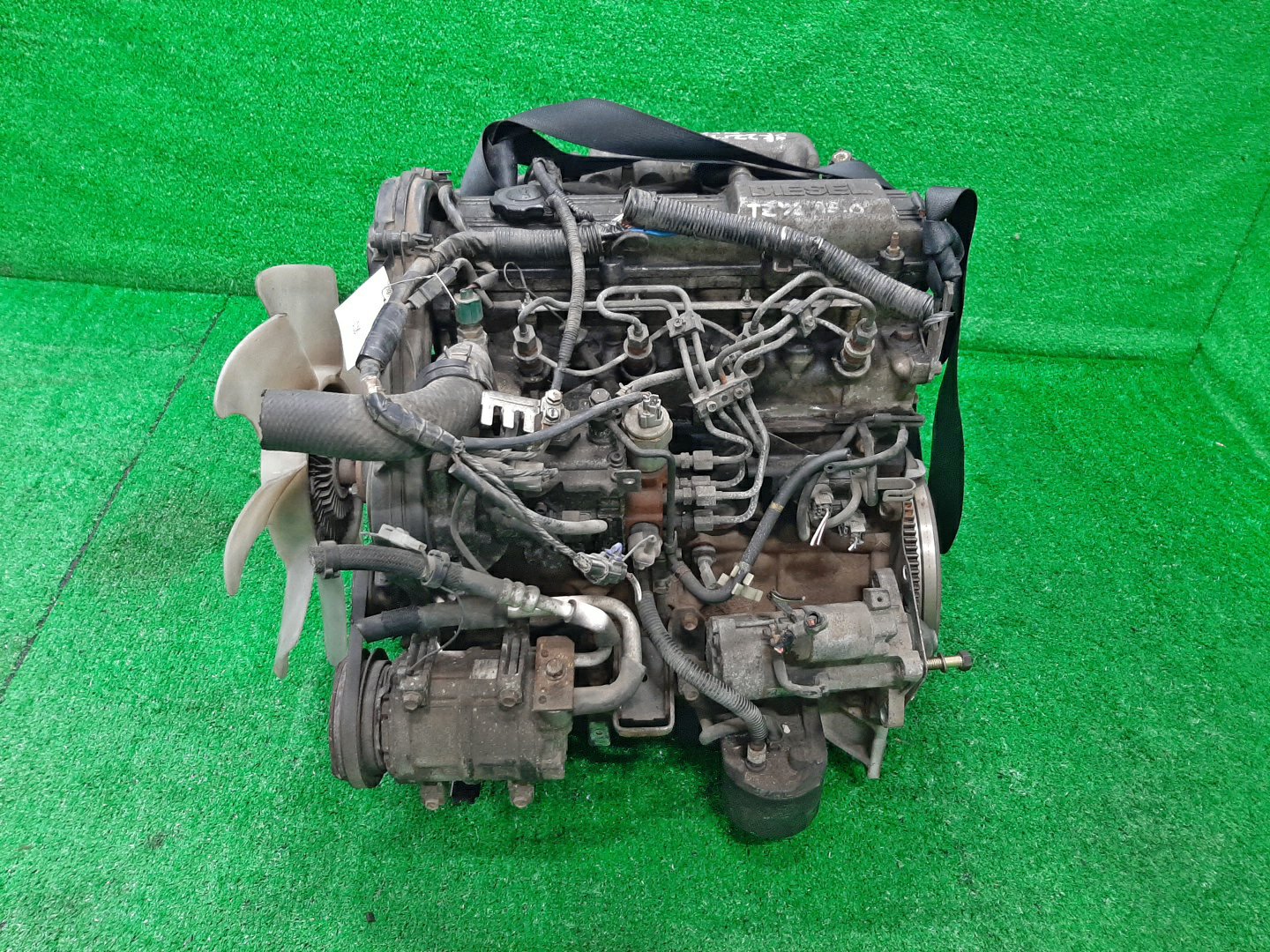 Двигатель NISSAN DELICA, BONGO, VANETTE SK22LM, SK22MM, SK22L, SK22M, SK22MN, SK22LN R2 4WD, EFI 4 ракурс