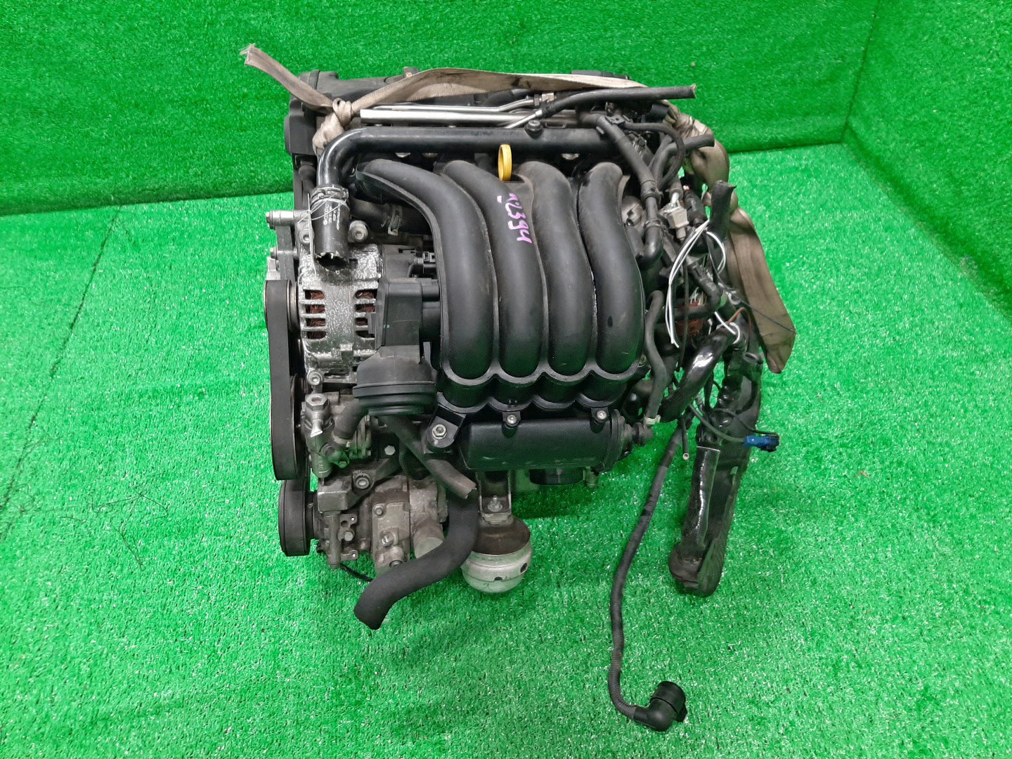 Двигатель AUDI A4 8ED, 8EALT, 8E, 8E5, 8EC, B7 ALT BLACK 4 ракурс Двигатель AUDI A4 8ED, 8EALT, 8E, 8E5, 8EC, B7 ALT BLACK 4 ракурс