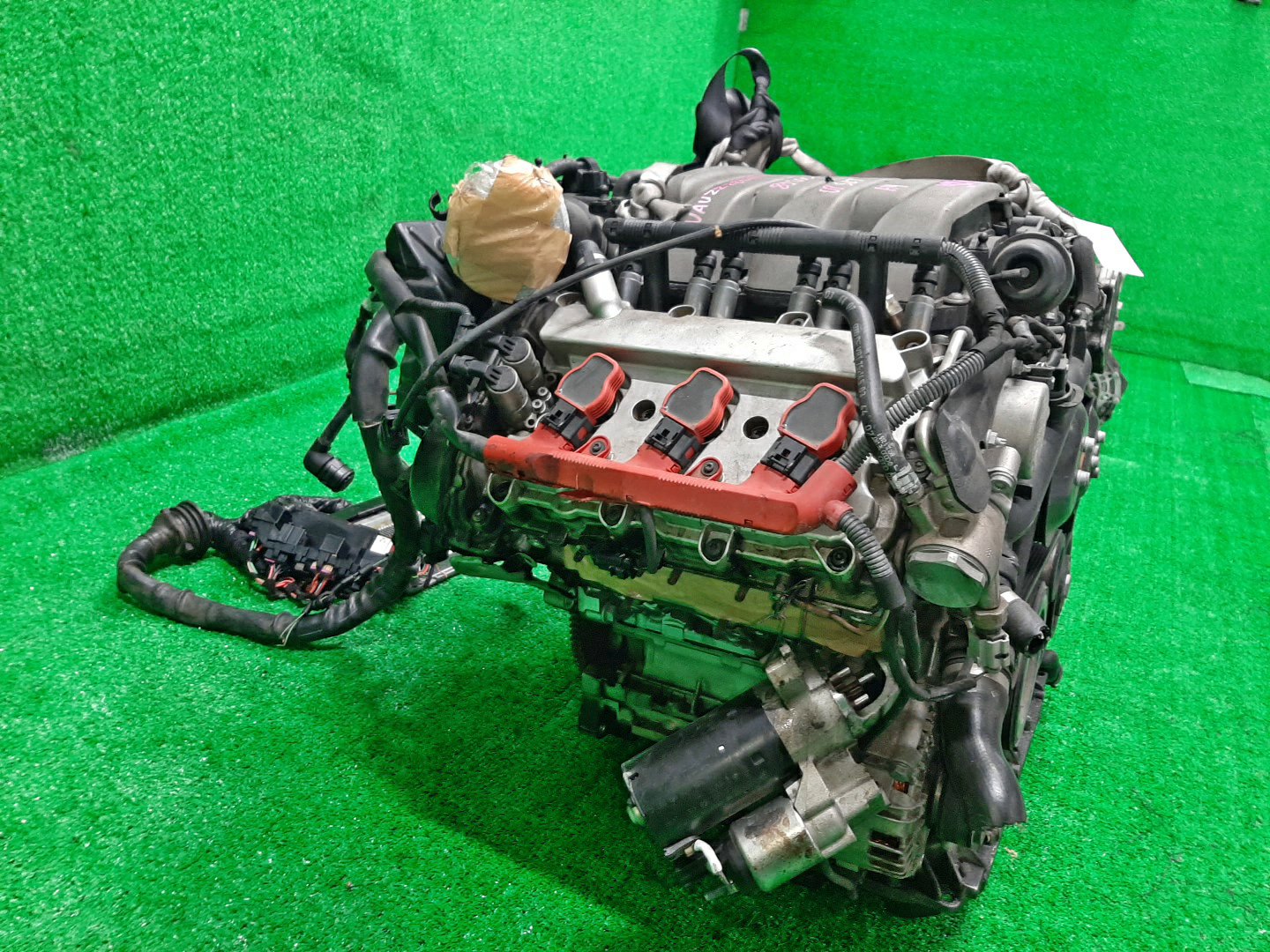 Двигатель AUDI Q5, A5, A4 8RB, 8F7, 8T3, 8TA, 8K2, B8, 8K5 CALA 005349 3 ракурс Двигатель AUDI Q5, A5, A4 8RB, 8F7, 8T3, 8TA, 8K2, B8, 8K5 CALA 005349 3 ракурс