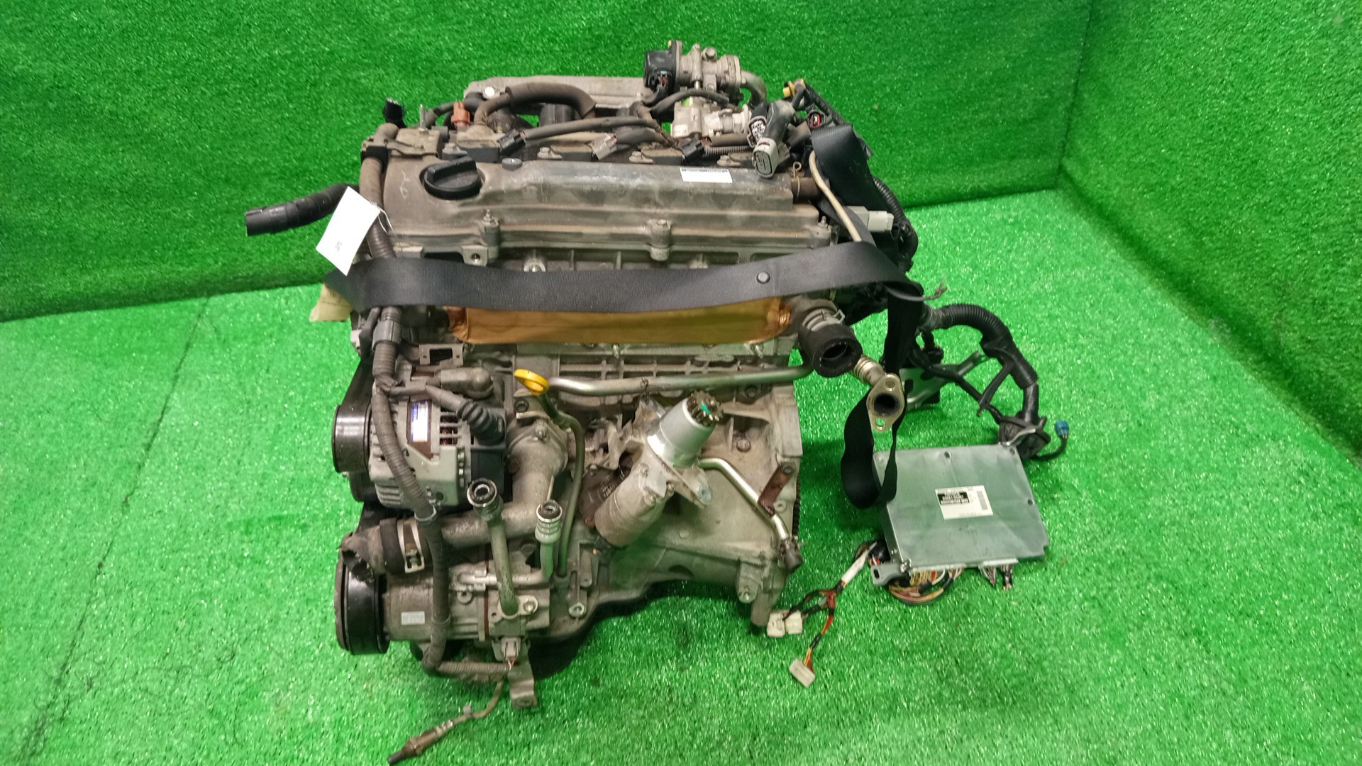 Двигатель TOYOTA AVENSIS AZT250 1AZ-FSE 5432682 4 ракурс