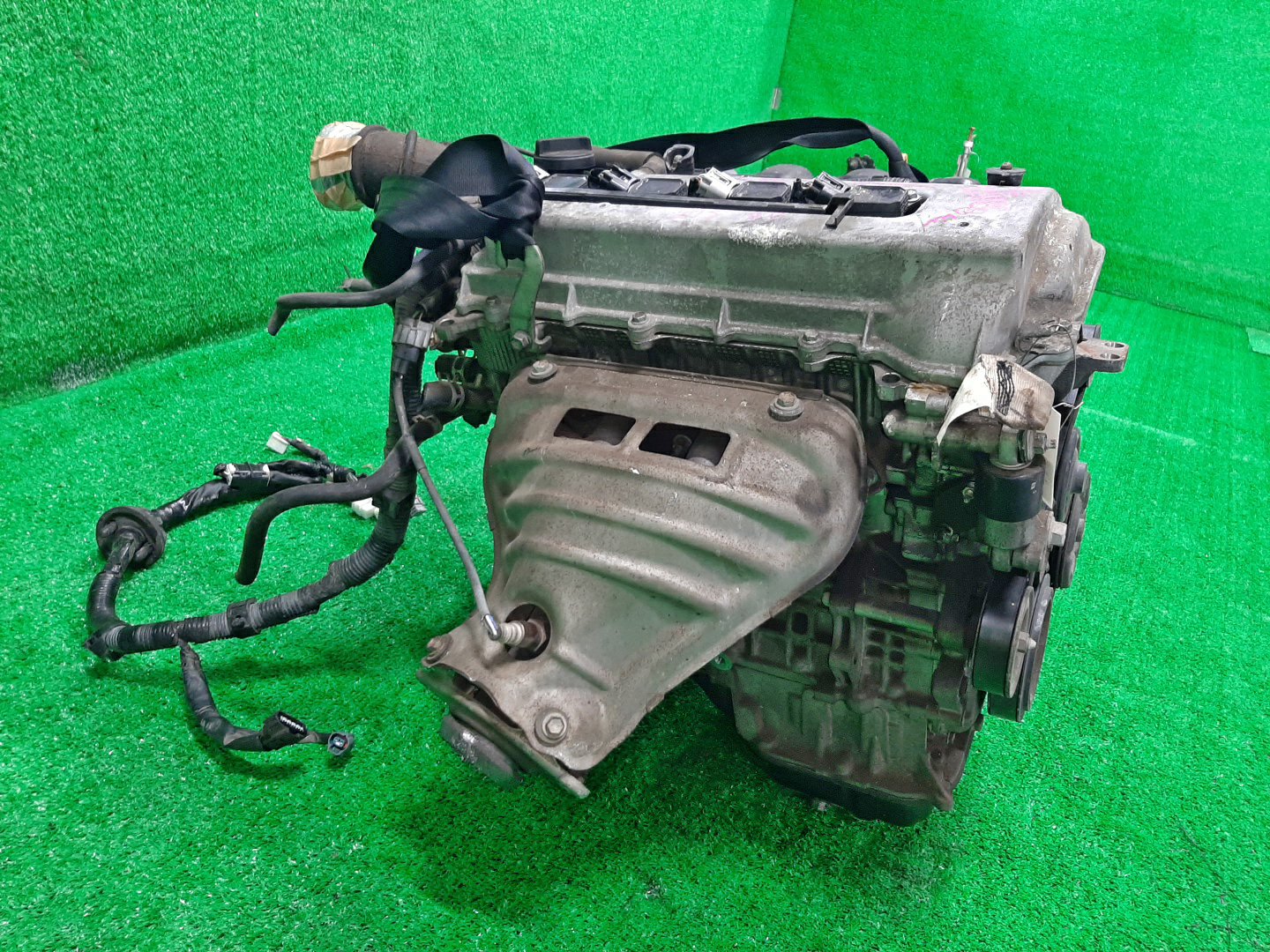 Двигатель TOYOTA CALDINA, CELICA, COROLLA, PREMIO, COROLLA SPACIO, ISIS, WISH, ALLION, COROLLA FIELDER, ALLEX, COROLLA RUNX, WILL VS, FIELDER ZGE20W, ZZT240, ZZT241W, ZZT230, ZZE122, ZNM10, ZNM10W, ZNM10G, ZNE10, ZNE10G, ZZE127 1ZZ-FE MEX 3 ракурс