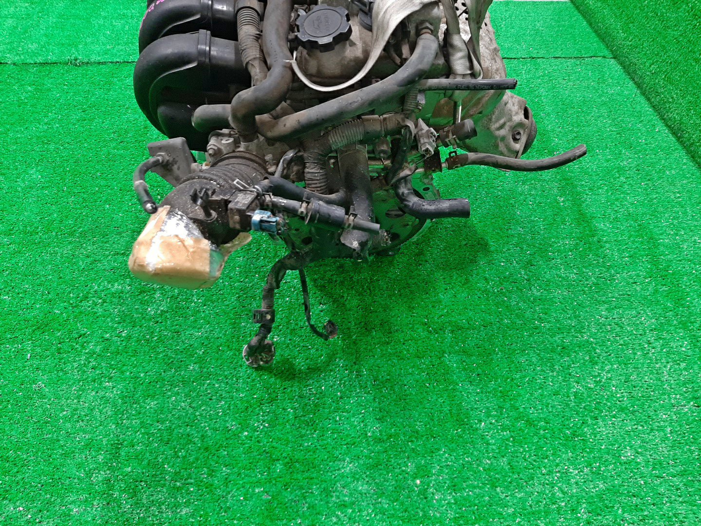 Двигатель TOYOTA VISTA, VISTA ARDEO ZZV50, ZZV50G 1ZZ-FE 2MOD 5 ракурс Двигатель TOYOTA VISTA, VISTA ARDEO ZZV50, ZZV50G 1ZZ-FE 2MOD 5 ракурс