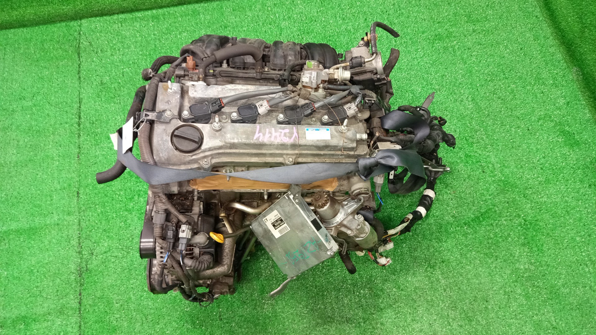 Двигатель TOYOTA AVENSIS AZT251 2AZ-FSE 2595624 1 ракурс