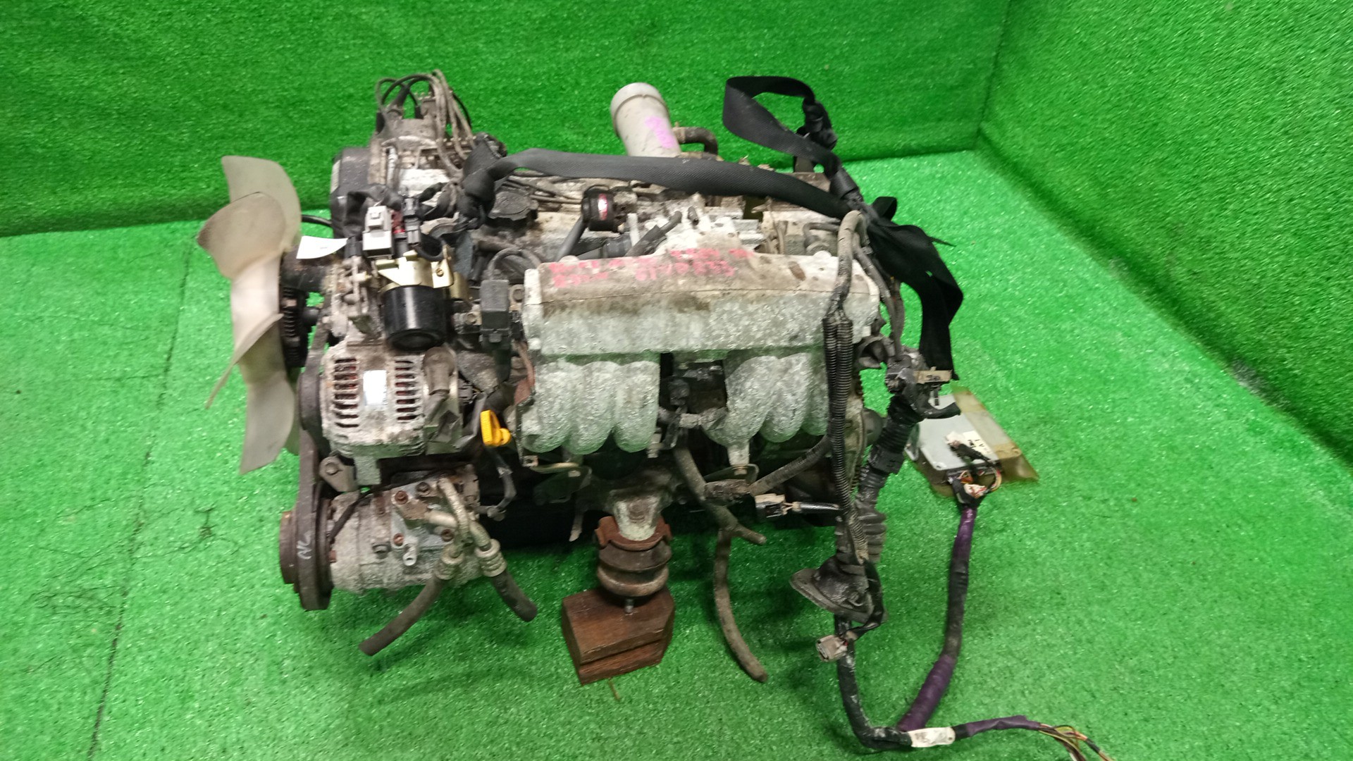 Двигатель TOYOTA CHASER, CRESTA, MARK II GX90 1G-FE TPAM 4 ракурс