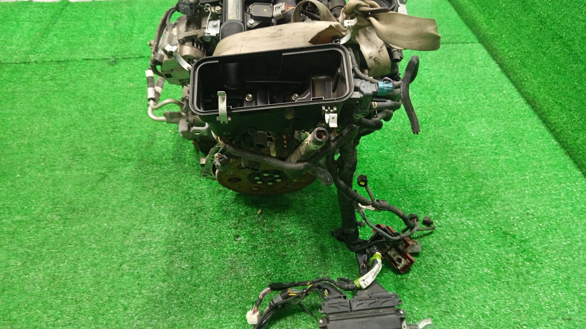Двигатель TOYOTA BELTA KSP92 1KR-FE 0832286 5 ракурс