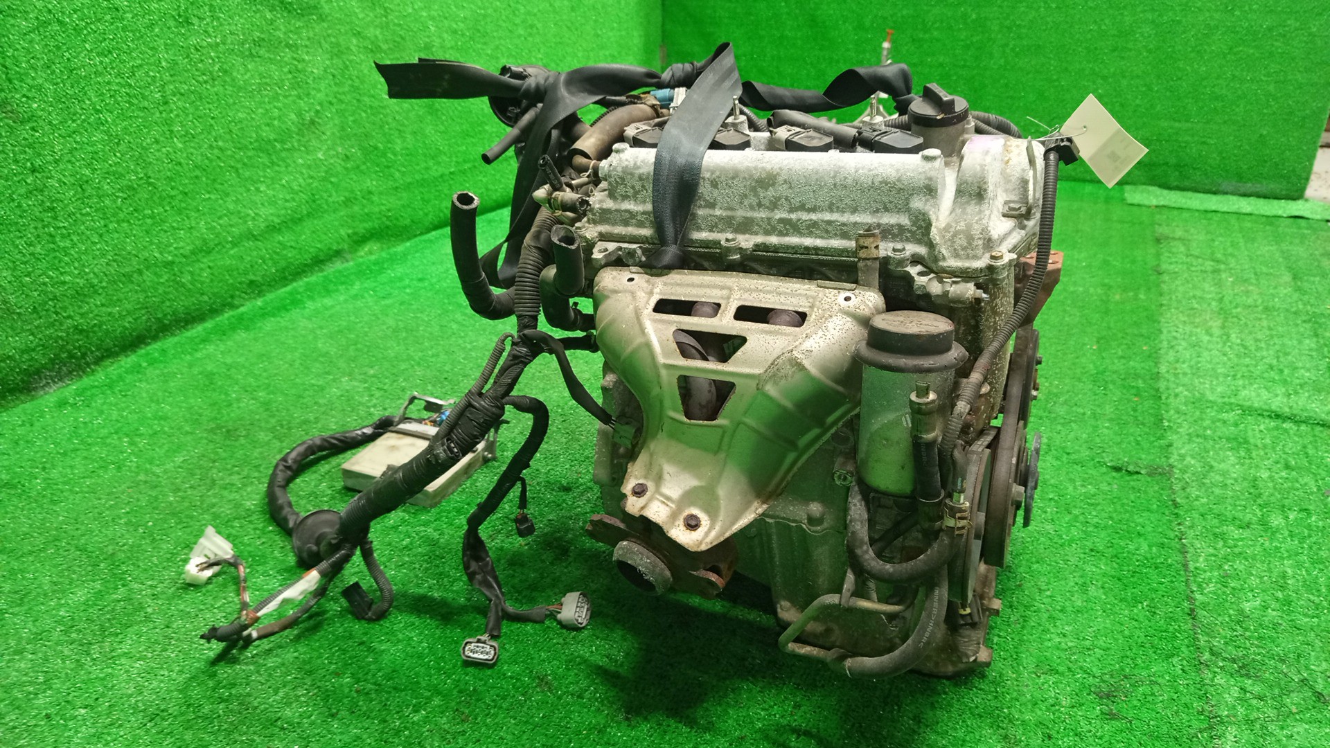 Двигатель TOYOTA PROBOX, SUCCEED NCP51V, NCP58G 1NZ-FE E355249 3 ракурс