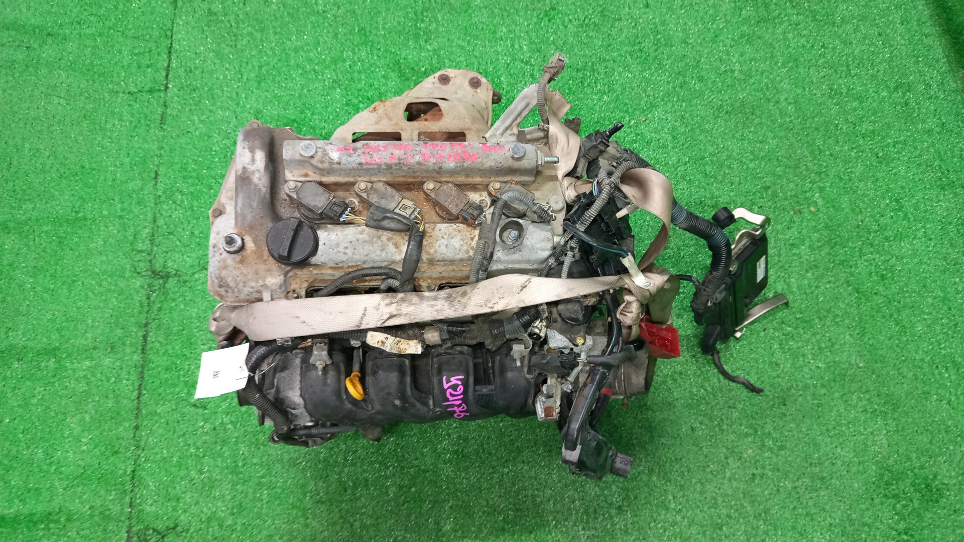 Двигатель TOYOTA PREMIO, ALLION NZT260 1NZ-FE ELECTRO 1 ракурс