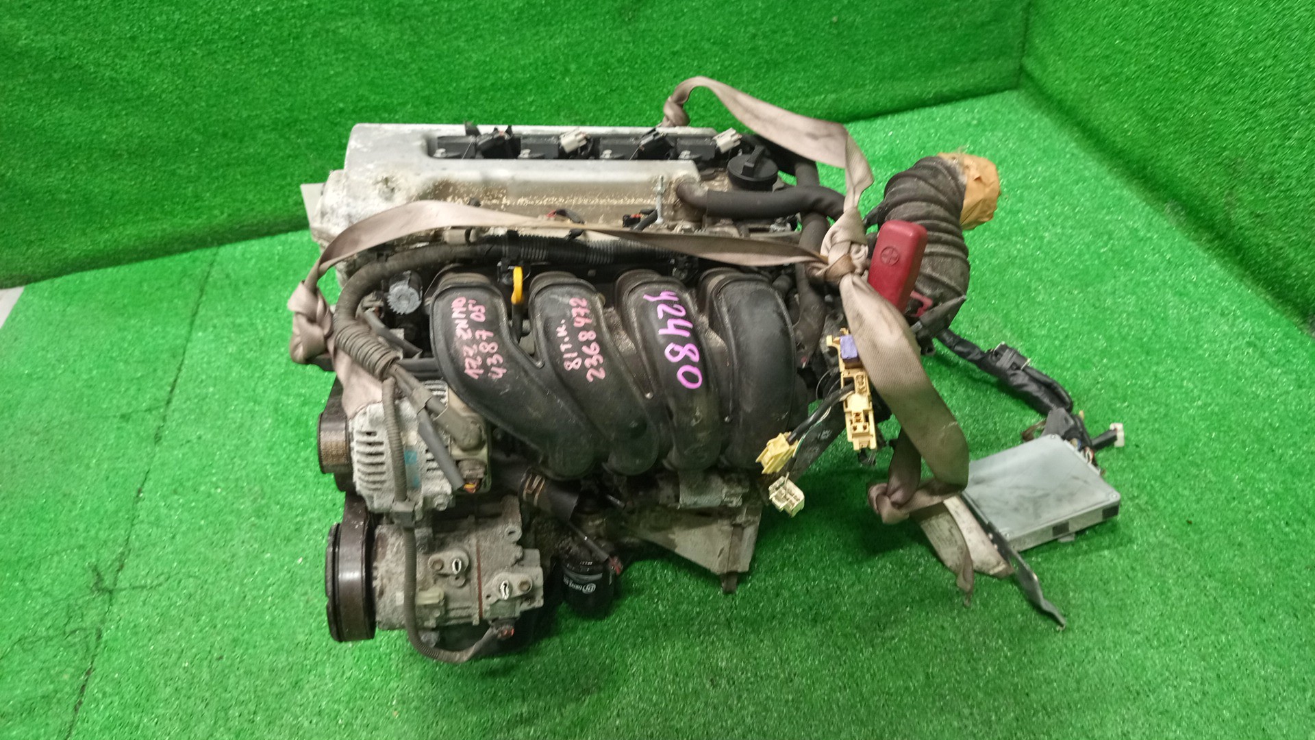 Двигатель TOYOTA CALDINA, CELICA, COROLLA, PREMIO, COROLLA SPACIO, ISIS, WISH, ALLION, COROLLA FIELDER, ALLEX, COROLLA RUNX, WILL VS, FIELDER ZGE20W, ZZT240, ZZT241W, ZZT230, ZZE122, ZNM10, ZNM10W, ZNM10G, ZNE10, ZNE10G, ZZE127 1ZZ-FE MEX 4 ракурс