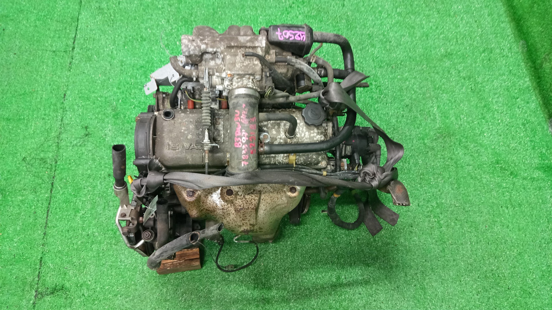 Двигатель MAZDA DEMIO DW3W B3E, B3ME, B3 1MOD 1 ракурс