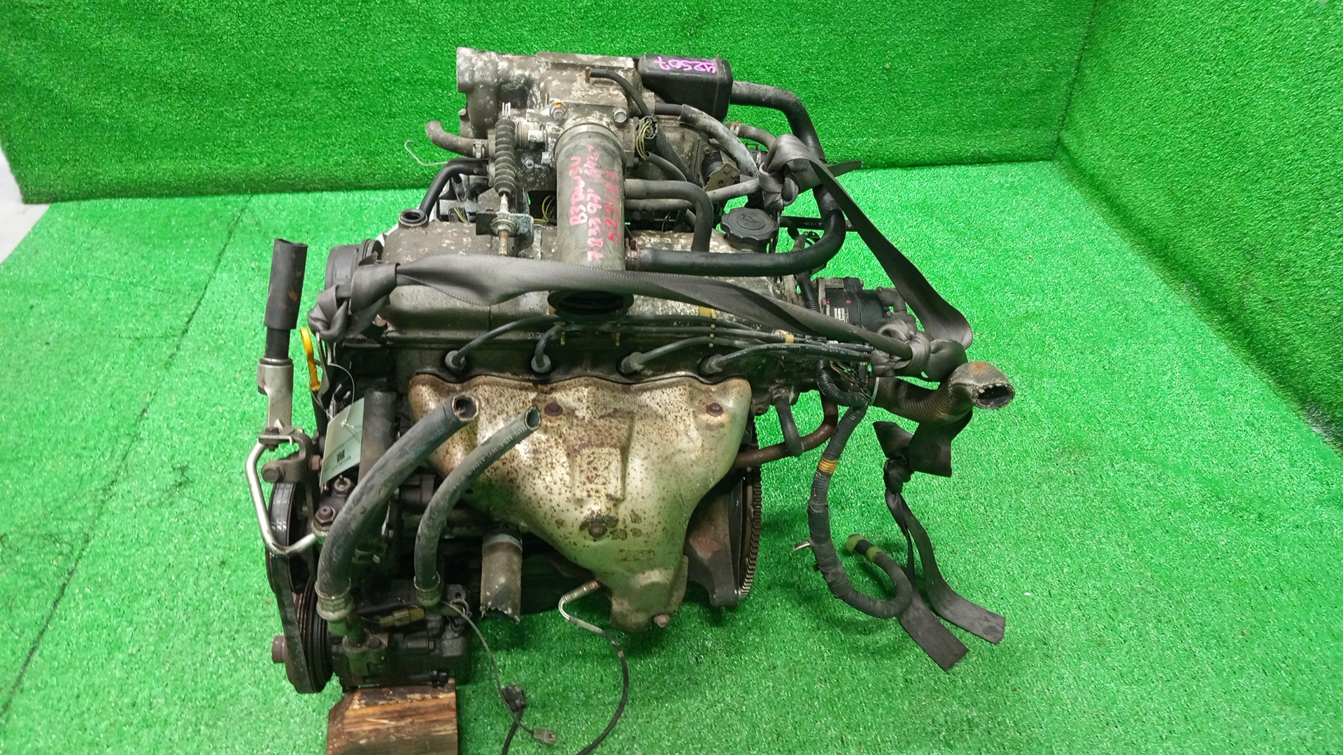 Двигатель MAZDA DEMIO DW3W B3E, B3ME, B3 1MOD 4 ракурс