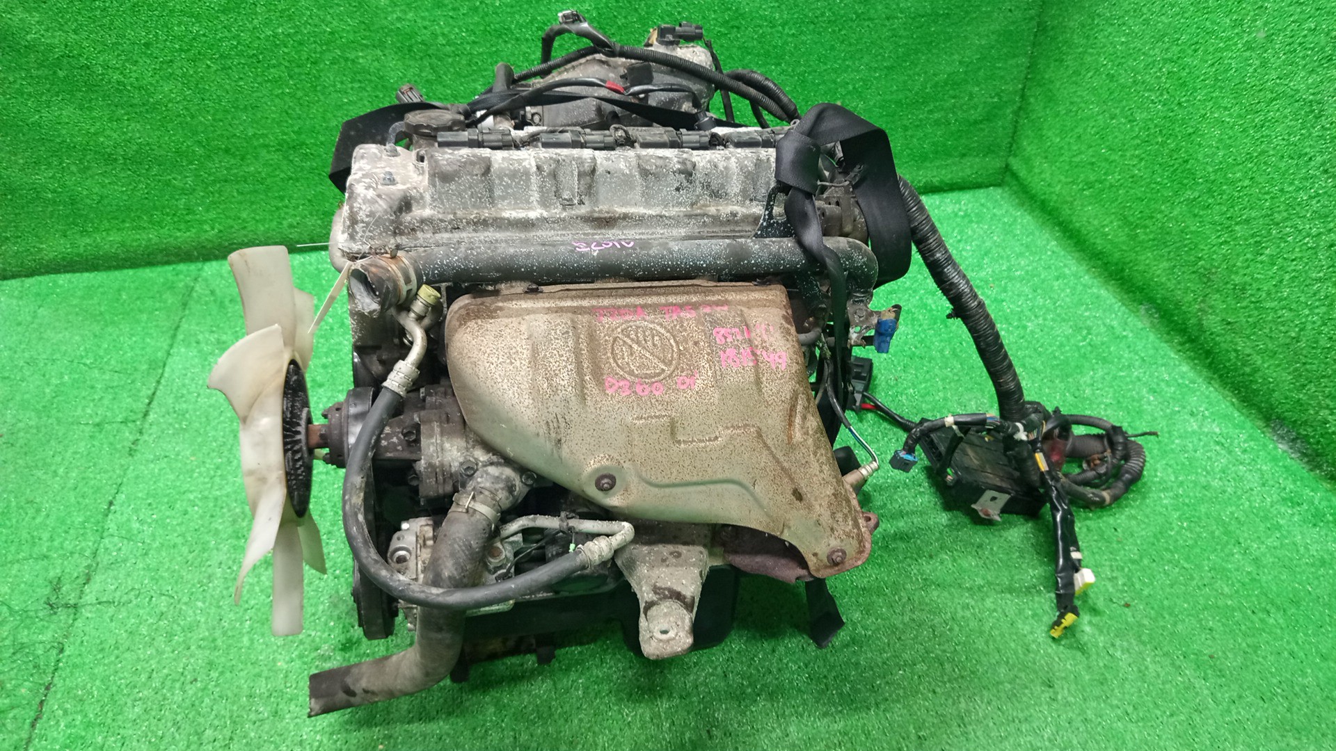 Двигатель SUZUKI ESCUDO, PROCEED LEVANTE TA52W, TL52W, TD52W, TF52W, TJ52W J20A 181549 4 ракурс