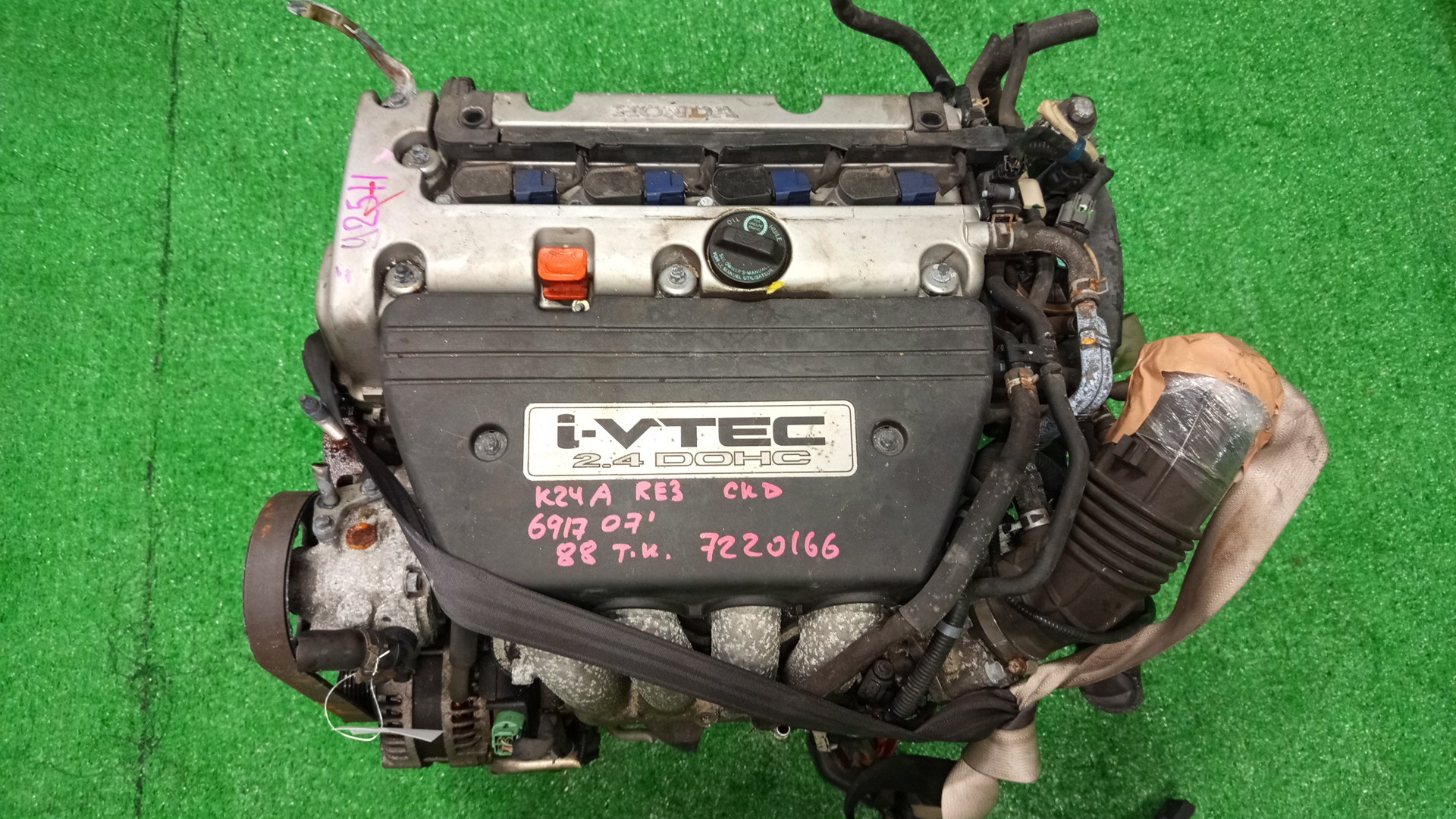 Двигатель HONDA CR-V RE3, RE4 K24A 7220166 1 ракурс