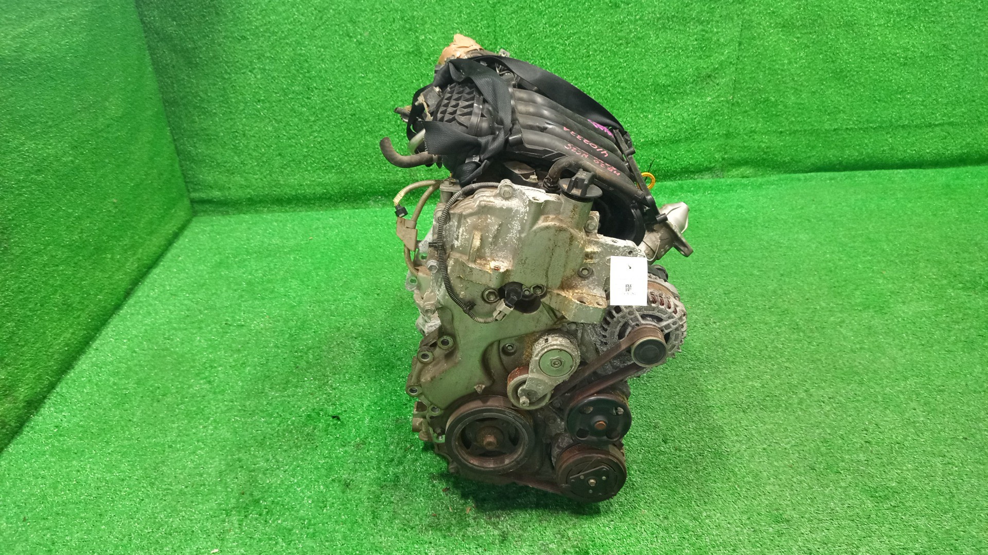 Двигатель NISSAN SERENA NC25 MR20DE 410233A 2 ракурс