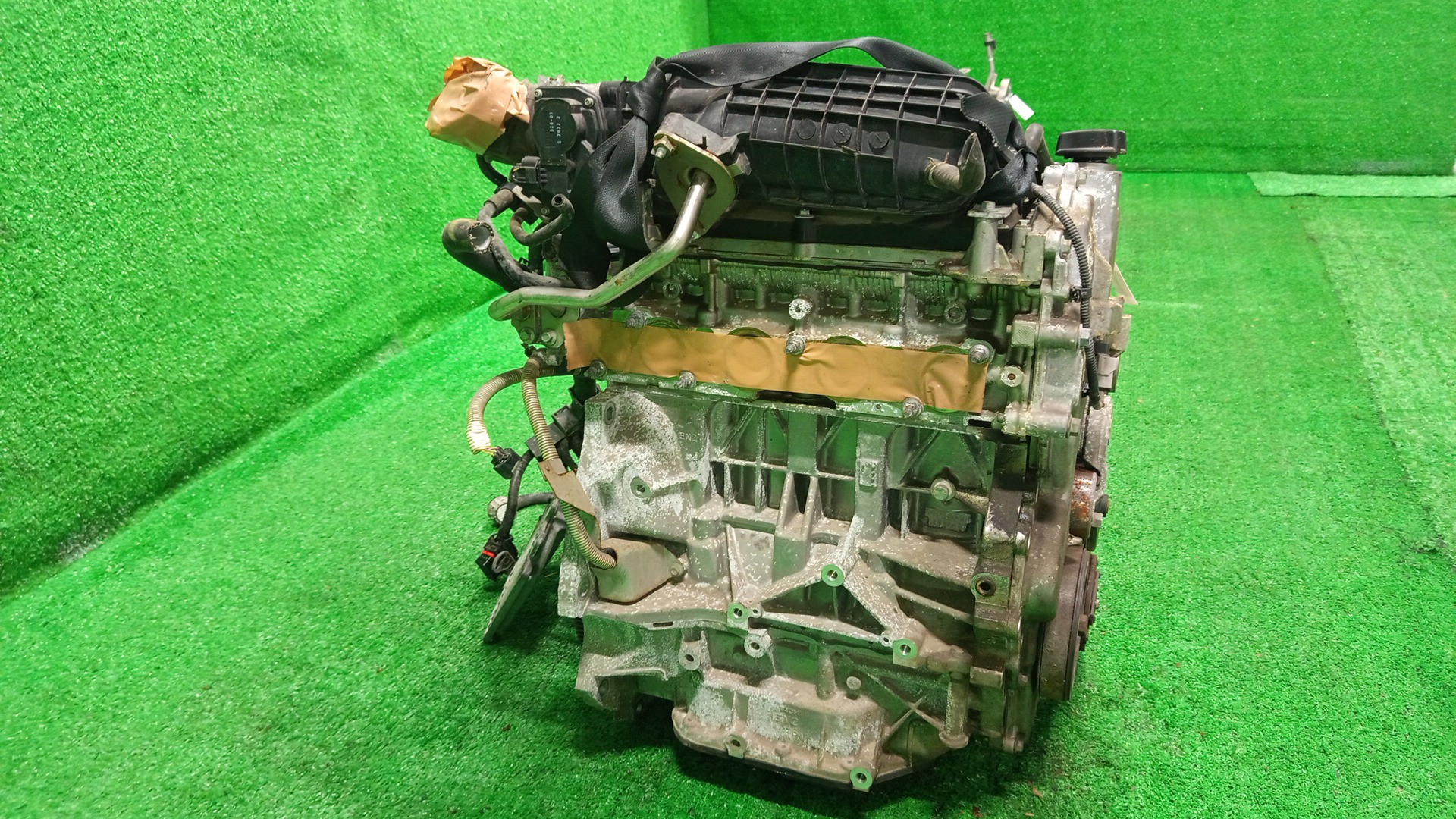 Двигатель NISSAN SERENA NC25 MR20DE 410233A 3 ракурс