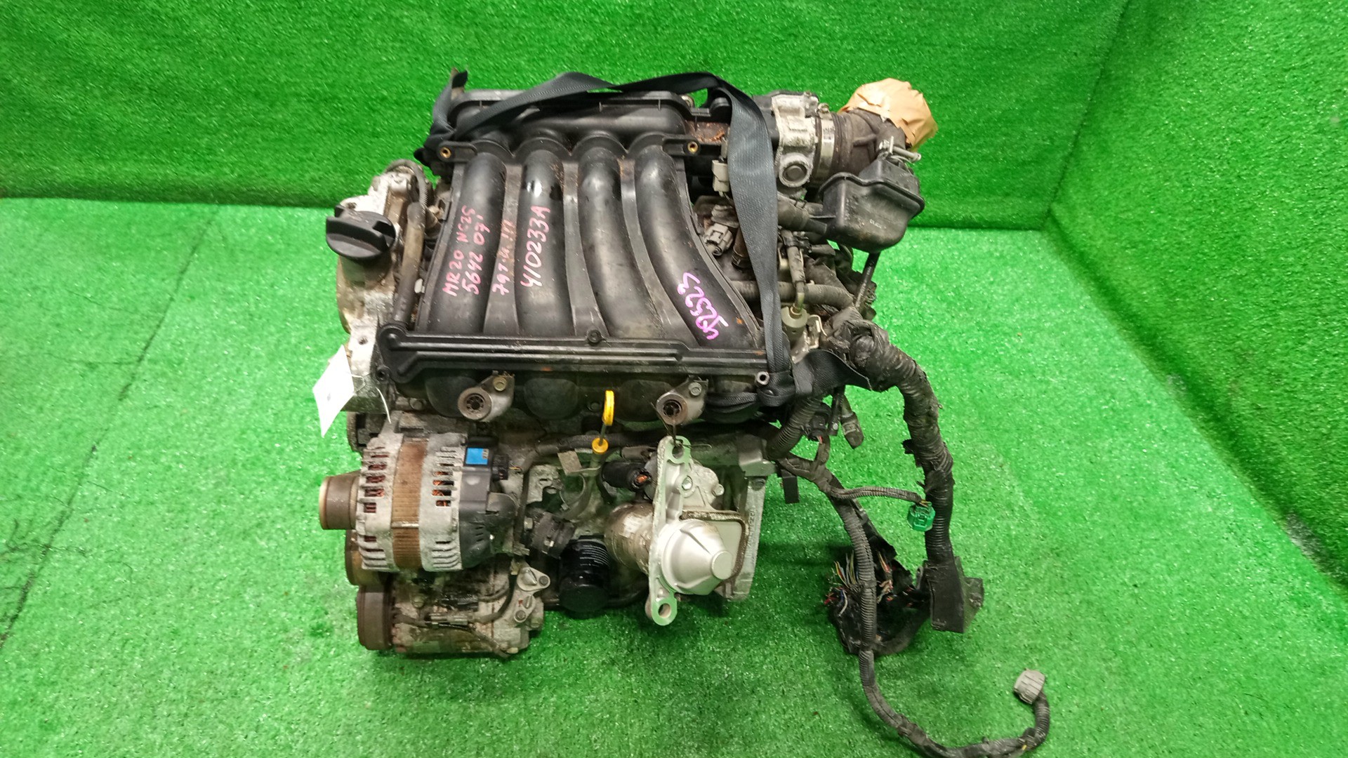 Двигатель NISSAN SERENA NC25 MR20DE 410233A 4 ракурс