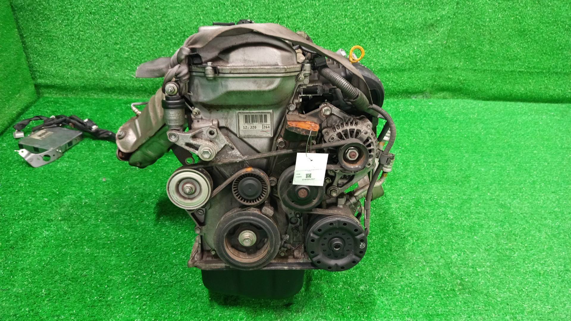 Двигатель TOYOTA CALDINA, CELICA, COROLLA, PREMIO, COROLLA SPACIO, ISIS, WISH, ALLION, COROLLA FIELDER, ALLEX, COROLLA RUNX, WILL VS, FIELDER ZGE20W, ZZT240, ZZT241W, ZZT230, ZZE122, ZNM10, ZNM10W, ZNM10G, ZNE10, ZNE10G, ZZE127 1ZZ-FE MEX 2 ракурс
