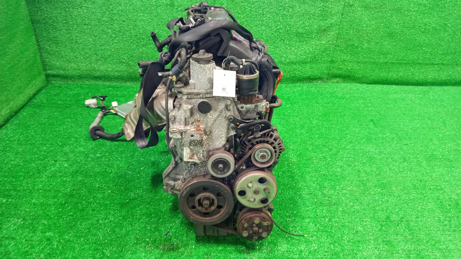 Двигатель HONDA AIRWAVE GJ1, GJ2 L15A VTEC 2 ракурс Двигатель HONDA AIRWAVE GJ1, GJ2 L15A VTEC 2 ракурс