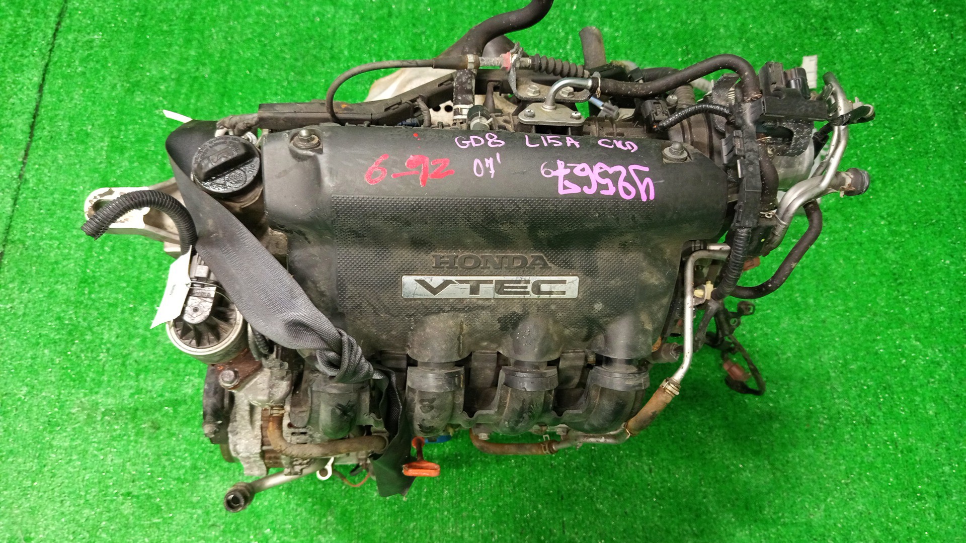 Двигатель HONDA FIT ARIA GD9, GD8 L15A VTEC 1 ракурс Двигатель HONDA FIT ARIA GD9, GD8 L15A VTEC 1 ракурс