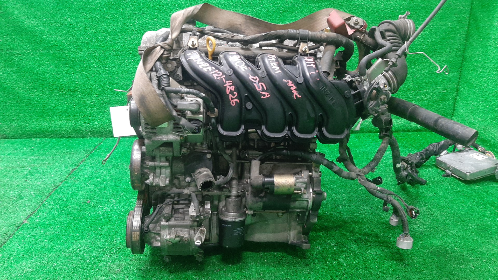 Двигатель TOYOTA COROLLA, COROLLA SPACIO, COROLLA FIELDER, ALLEX, COROLLA RUNX, WILL VS NZE121, NZE121N, NZE121G, NZE127 1NZ-FE MEX 3 ракурс