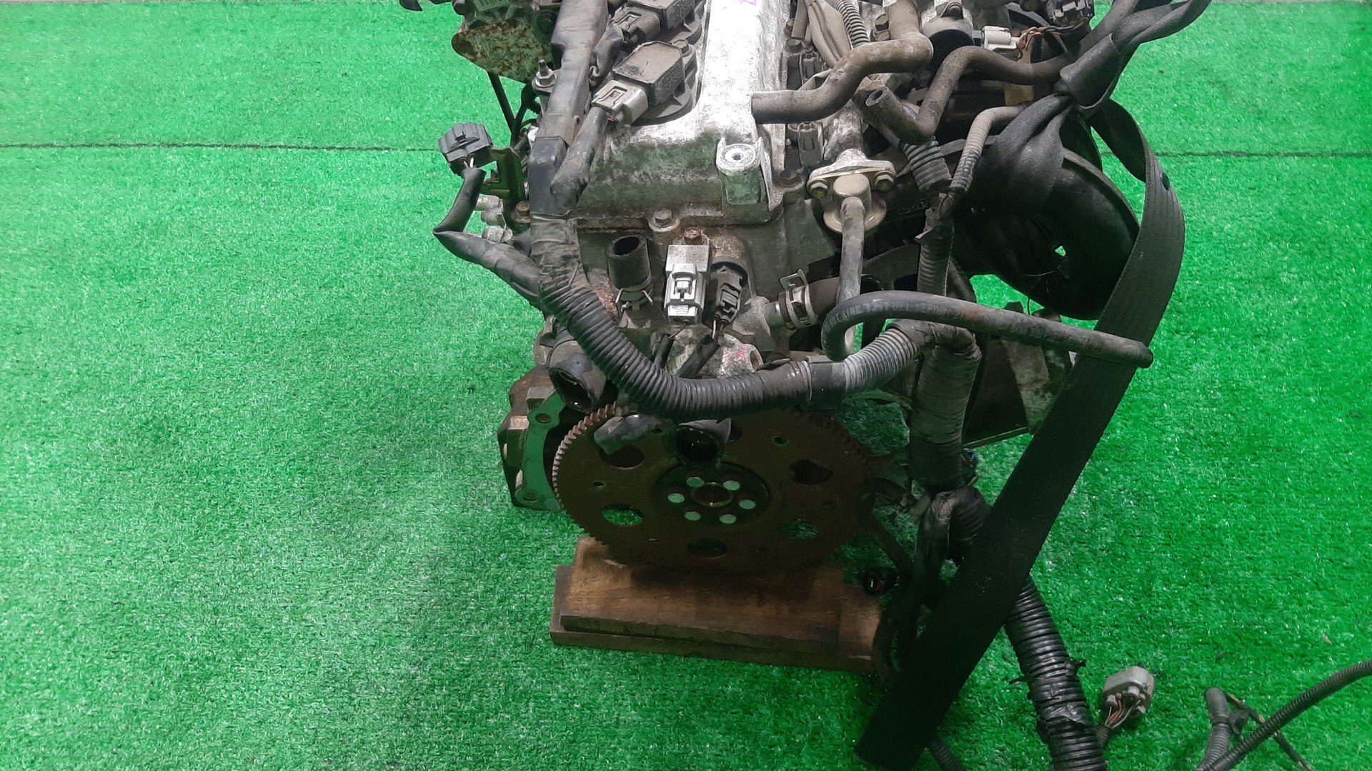 Двигатель TOYOTA PLATZ, VITZ SCP11, SCP10 1SZ-FE 0948655 5 ракурс
