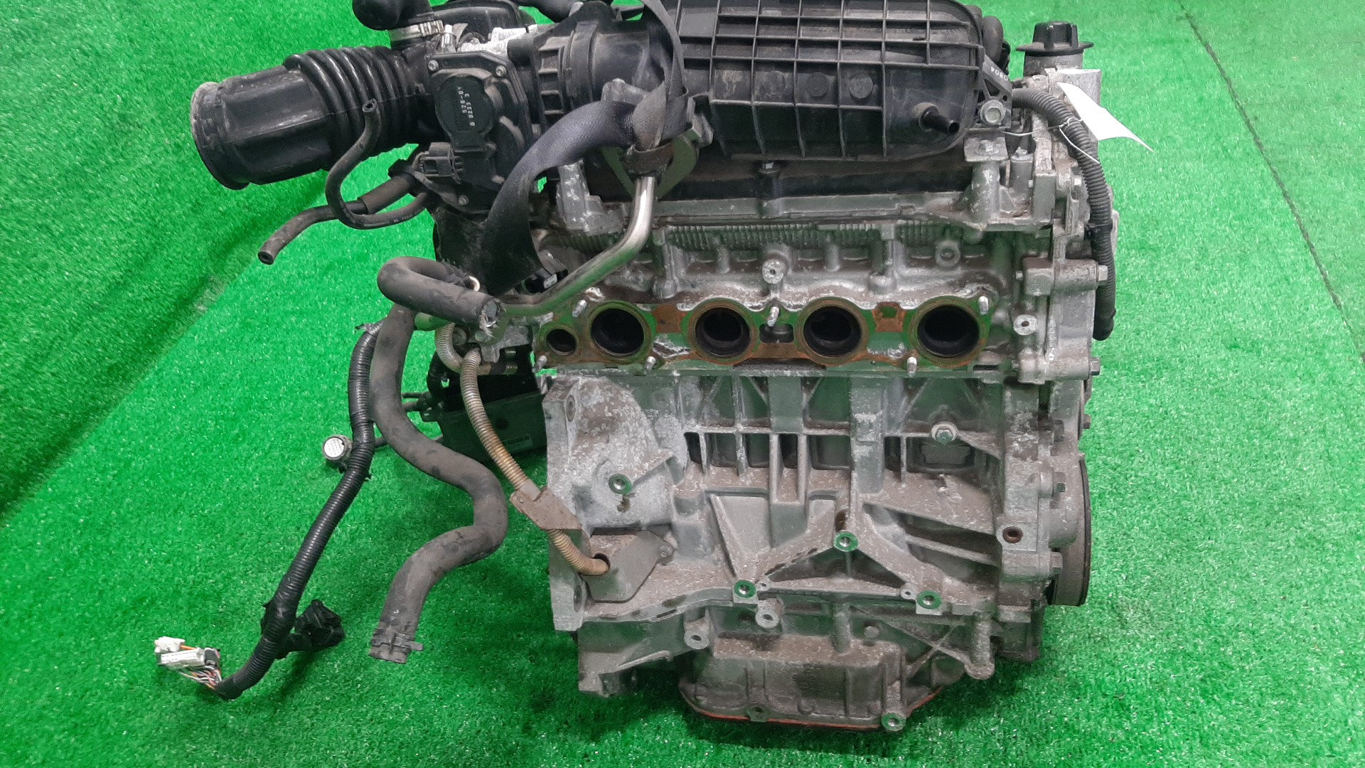 Двигатель NISSAN X-TRAIL T31, NT31 MR20DE 978961A 4 ракурс