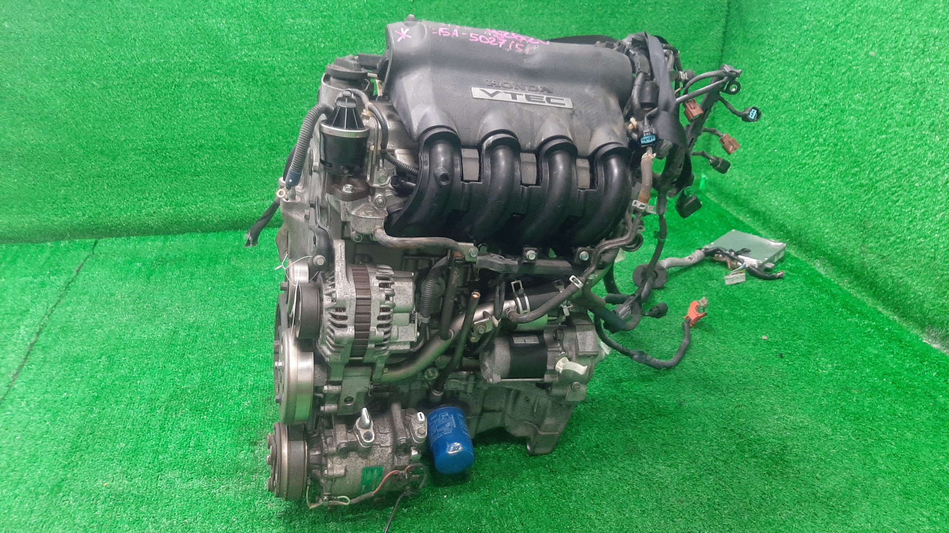 Двигатель HONDA AIRWAVE GJ1, GJ2 L15A VTEC 3 ракурс Двигатель HONDA AIRWAVE GJ1, GJ2 L15A VTEC 3 ракурс