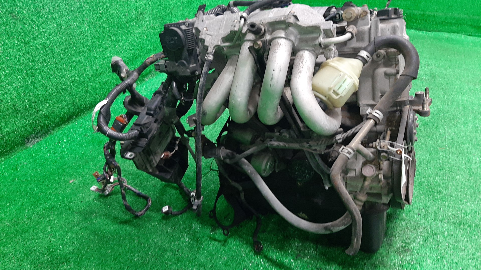 Двигатель NISSAN AD, SUNNY, WINGROAD, ALMERA, BLUEBIRD SYLPHY Y11, VFY11, FB15, WFY11, N16, FG10 QG15DE ELECTRO 4 ракурс