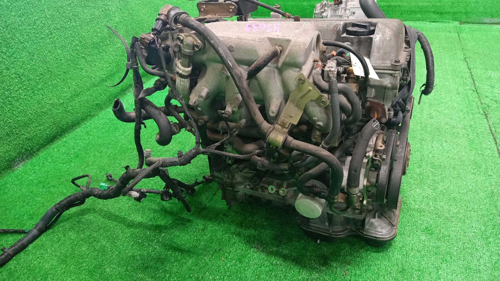 Двигатель NISSAN SERENA PC24 SR20DE 383020B 4 ракурс